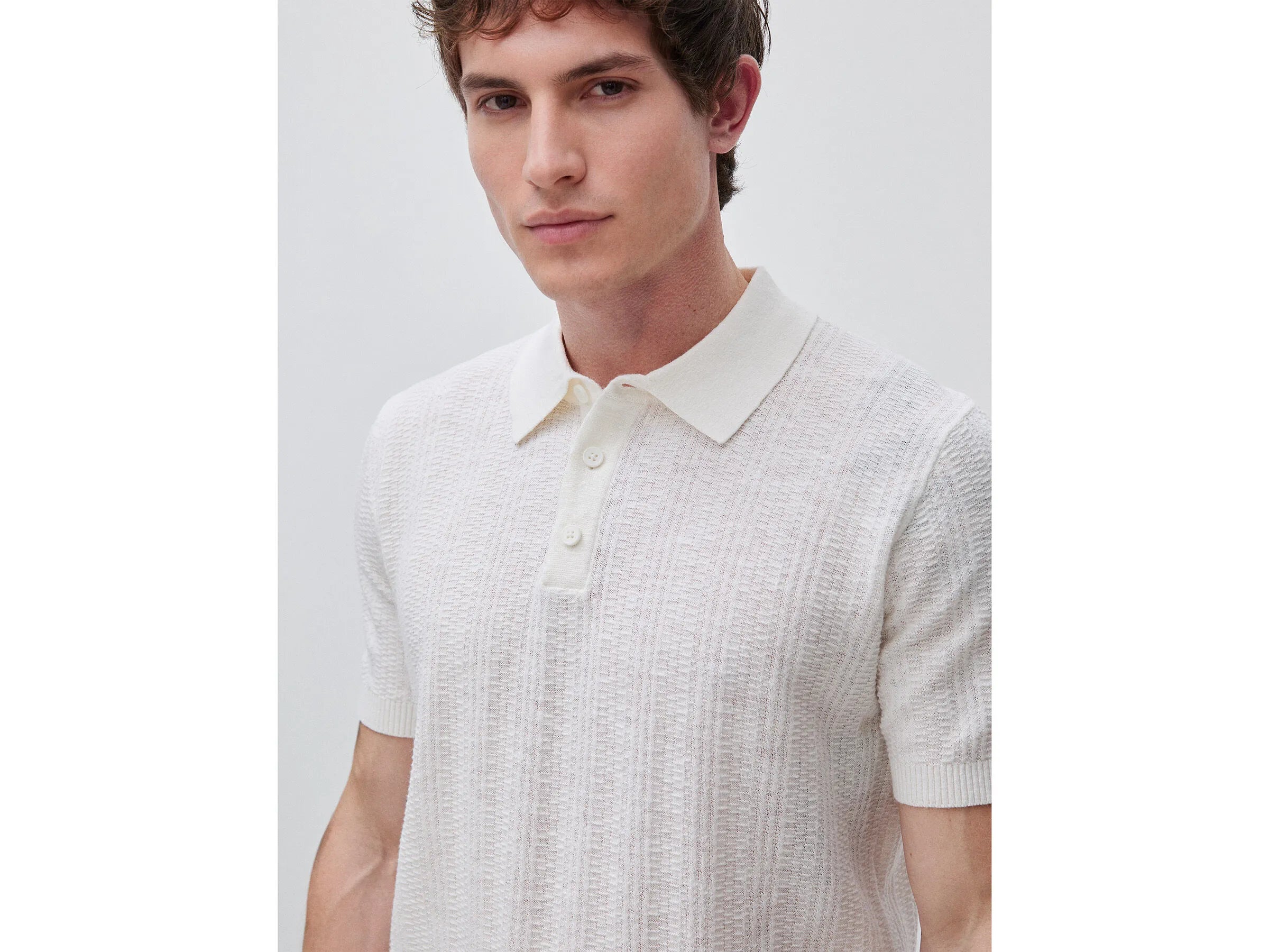 Benetton Creamy White Men Textured Linen Blend Polo Shirt SKU: 1DC3U301T_074 Image 04