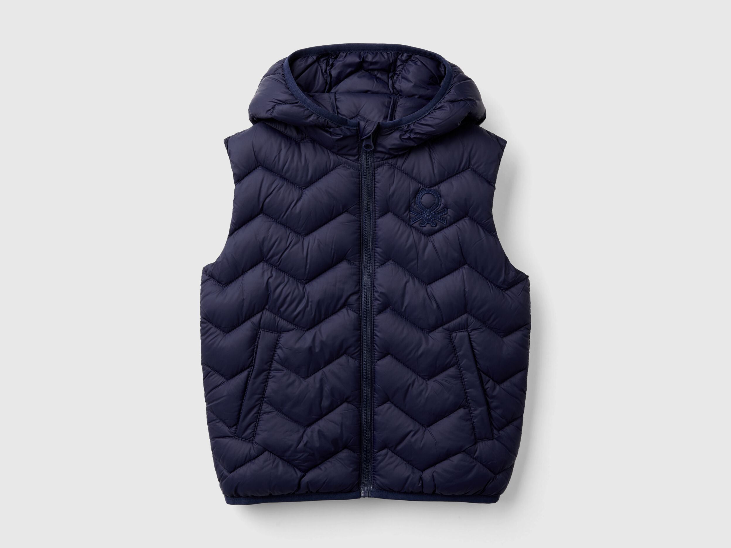 Benetton_Dark Blue_Padded Vest with Hood_2TWDGJ00G_252_01