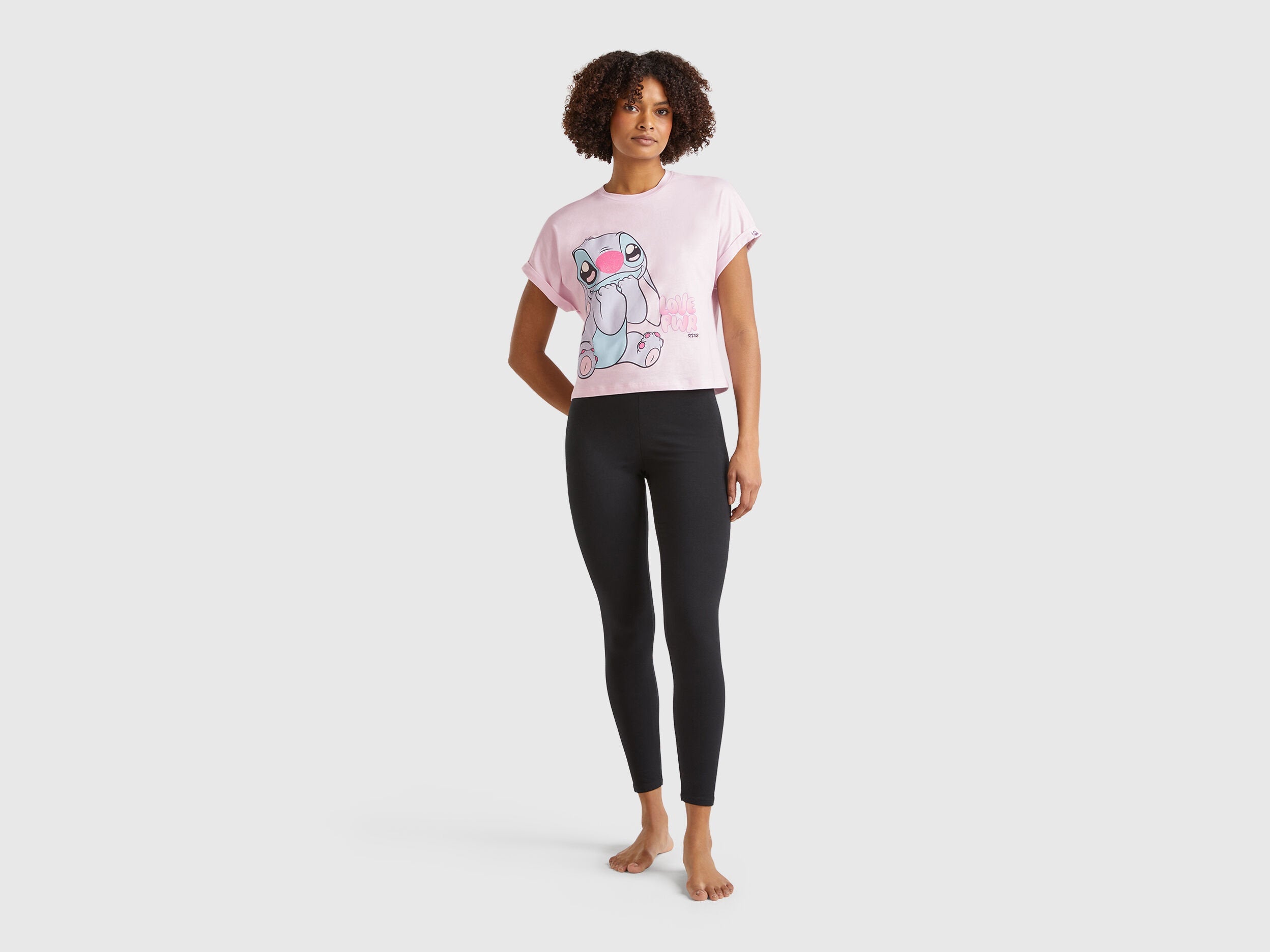 Benetton_Lilo & Stitch ©Disney Boxy Fit T-Shirt_30963M07C_24Z_03