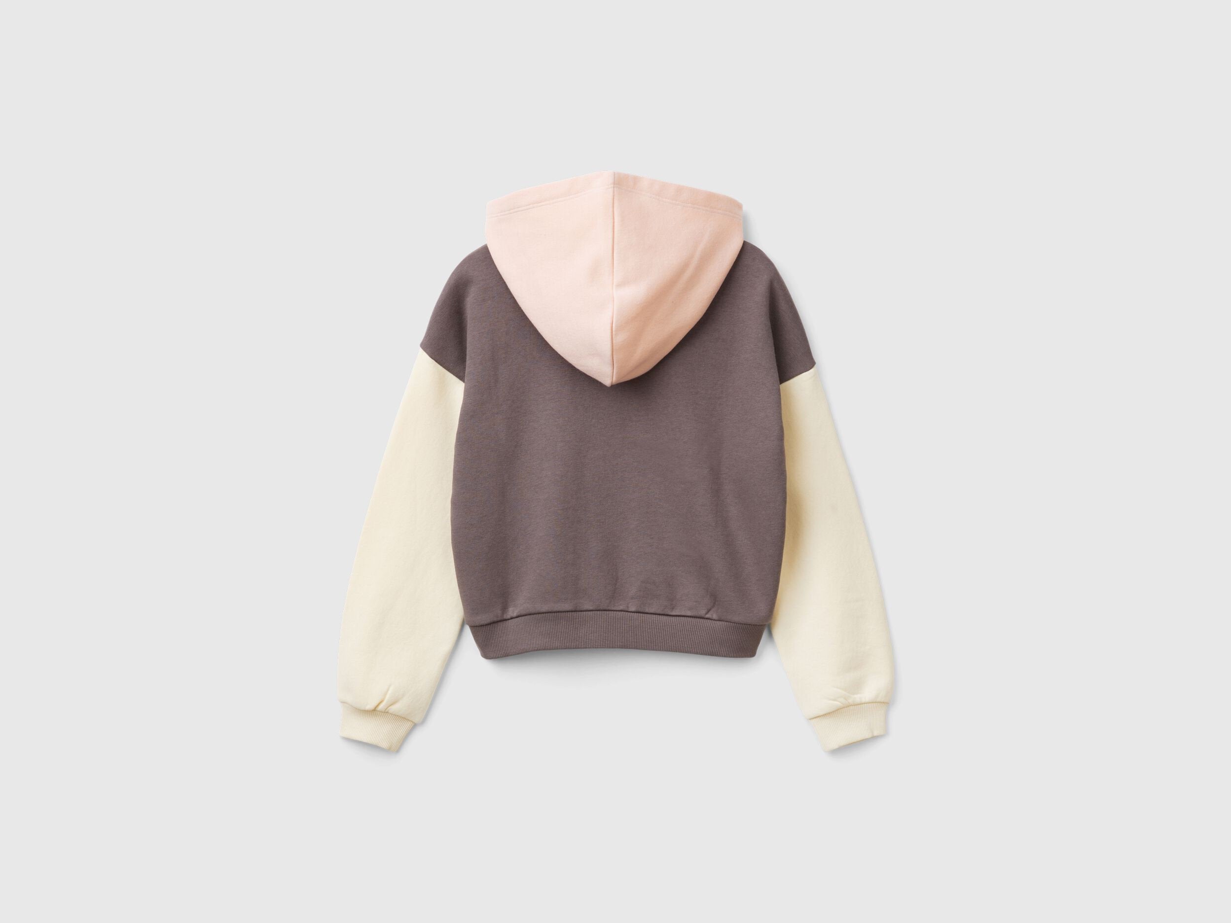 Hoodie with Sequins_39M2C203W_902_02