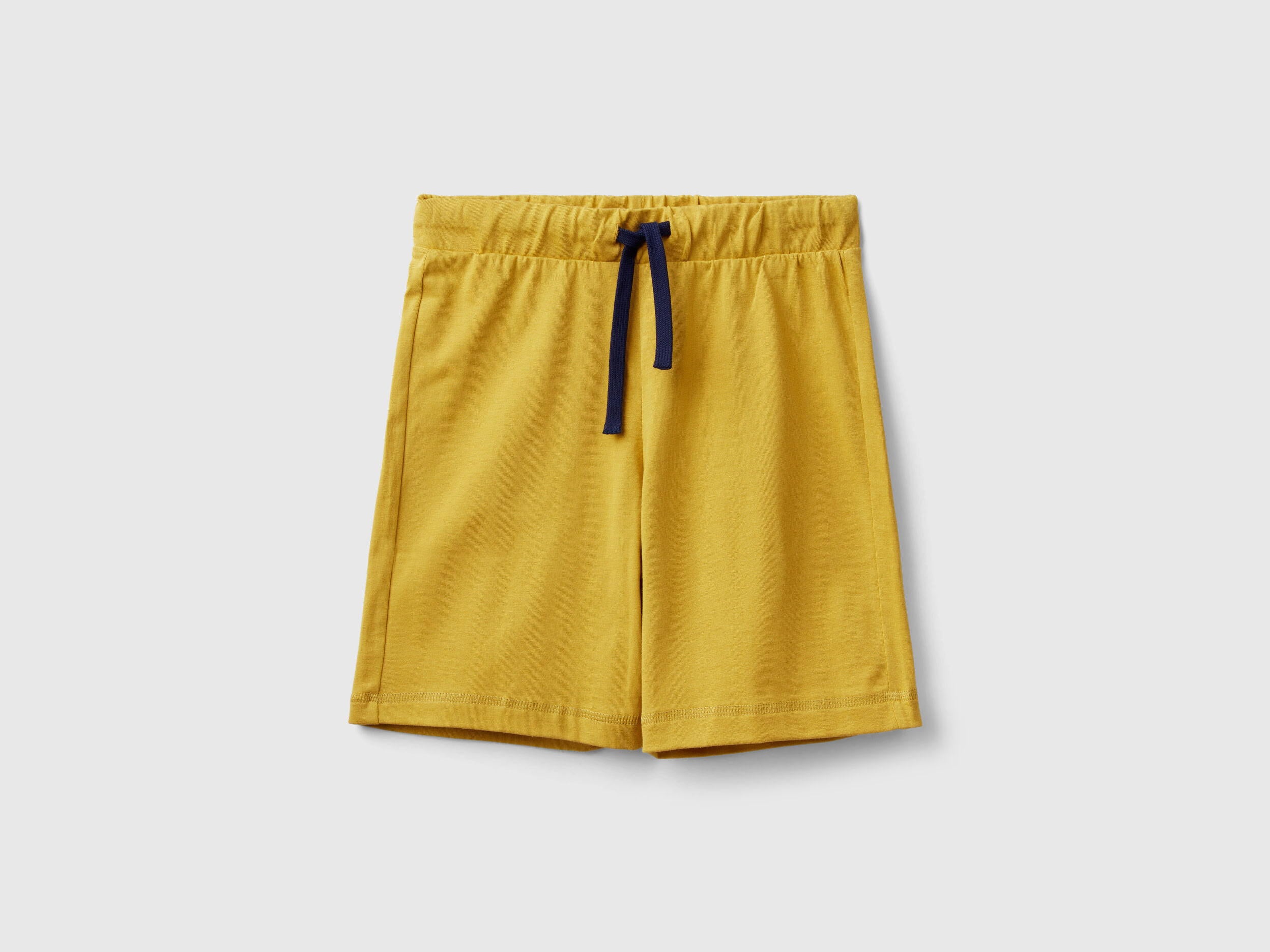 100% Cotton Bermudas_3BL0C901H_38M_01