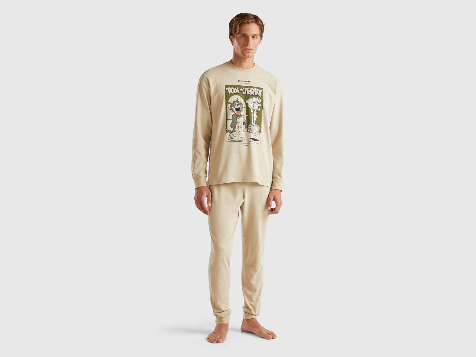Tom & Jerry Pyjamas_01