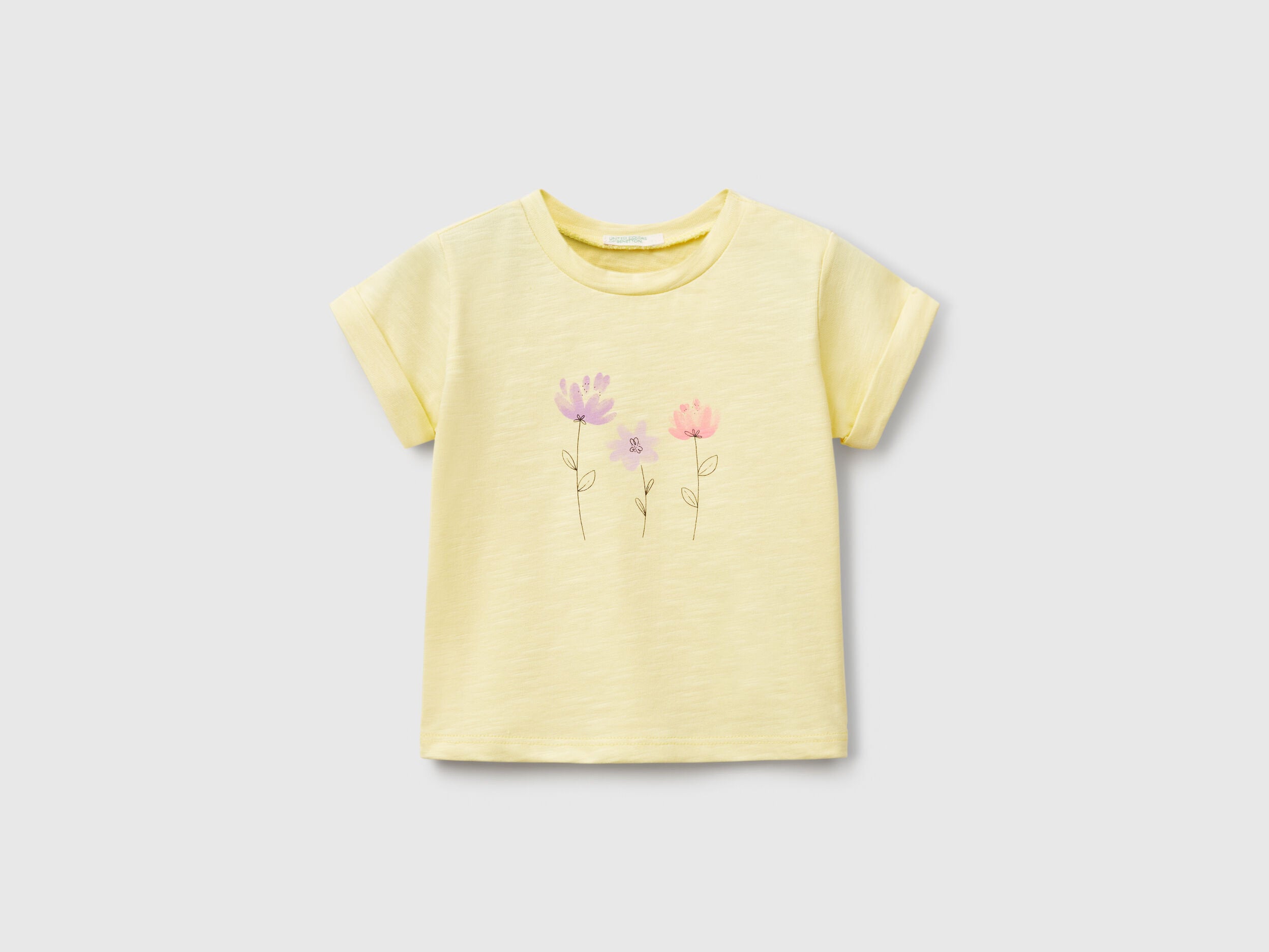 Benetton_T-Shirt with Print_3F93A1060_902_01