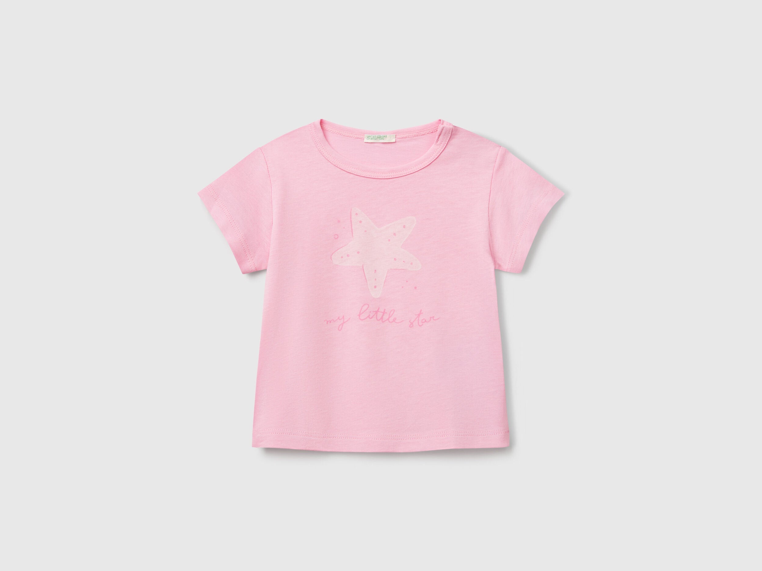 Benetton_Short Sleeve T-Shirt with Print_3I1XA1069_34Q_01