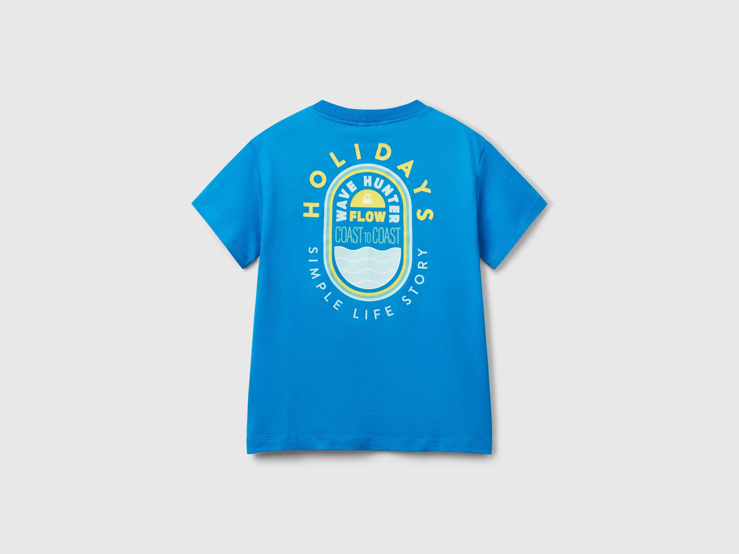 Benetton_Cotton T-Shirt with Print on The Back_3I1XC10P7_05Q_02