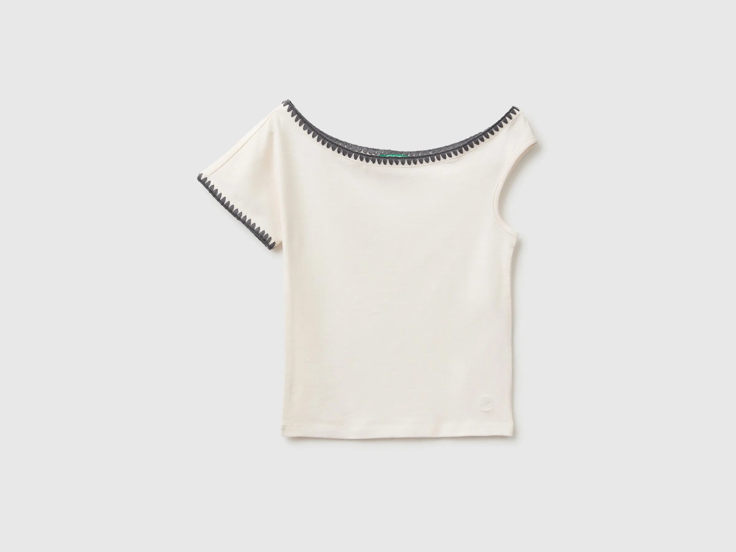 Benetton White Girls Asymmetrical Top SKU: 3JFAC10TG_00E Image 01