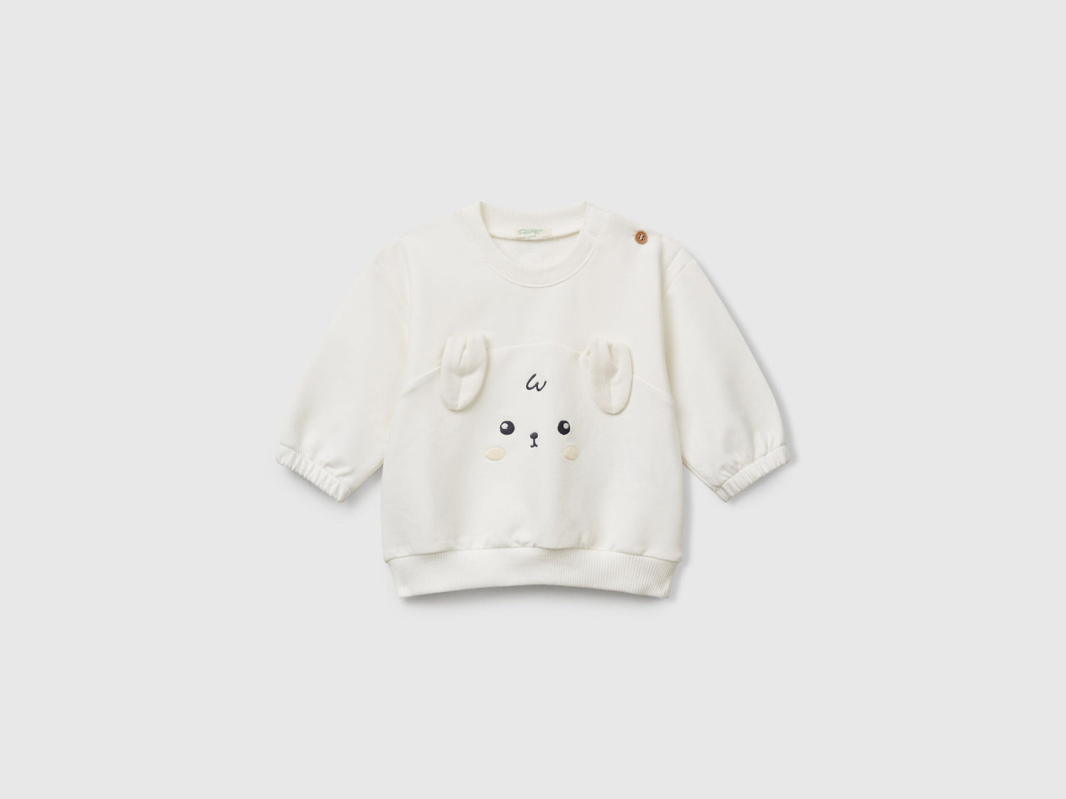 Benetton_White_Sweatshirt with Embroidery and Patches_3MDSA1061_074_01