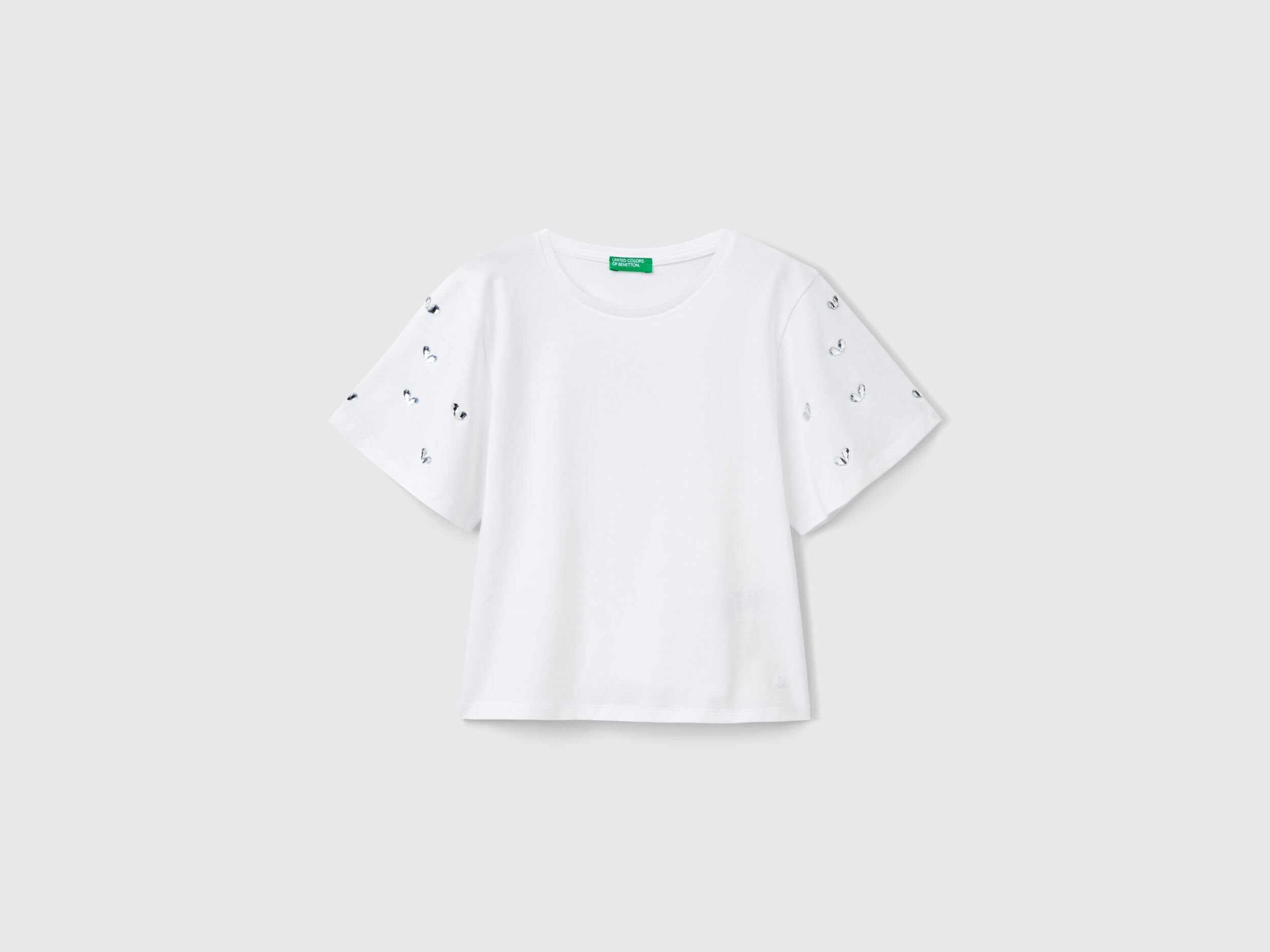 Benetton_T-Shirt with Rhinestone Sleeves_3MI5C10O1_101_01