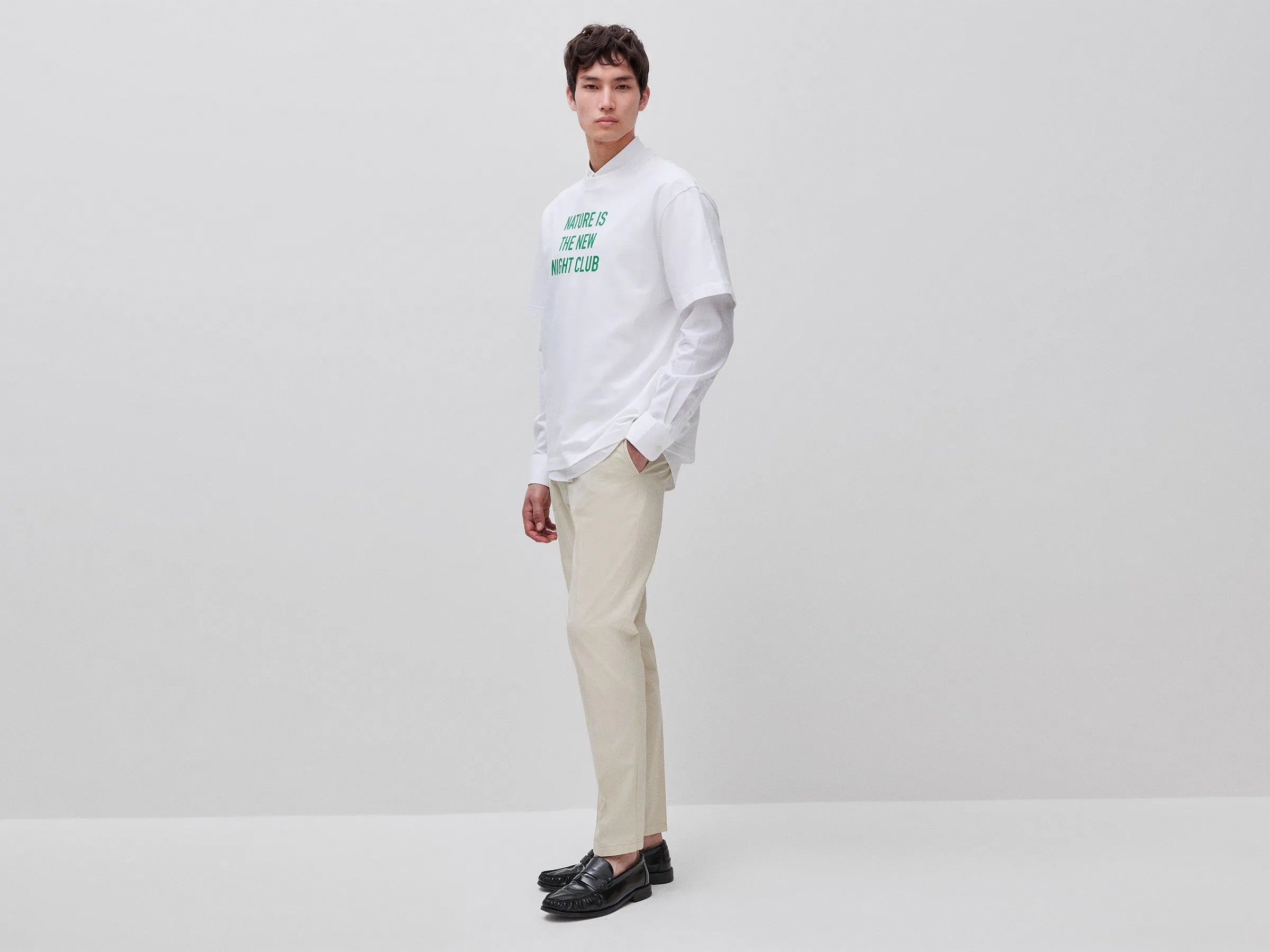 Benetton White Men Relaxed Fit T-Shirt with Print SKU: 3MI5U10C5_902 Image 03