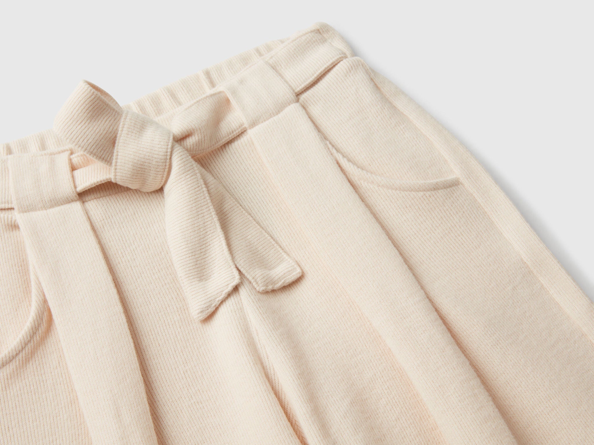 Benetton_Beige_Trousers with Sash in Warm Cotton_3UODCF06F_901_04