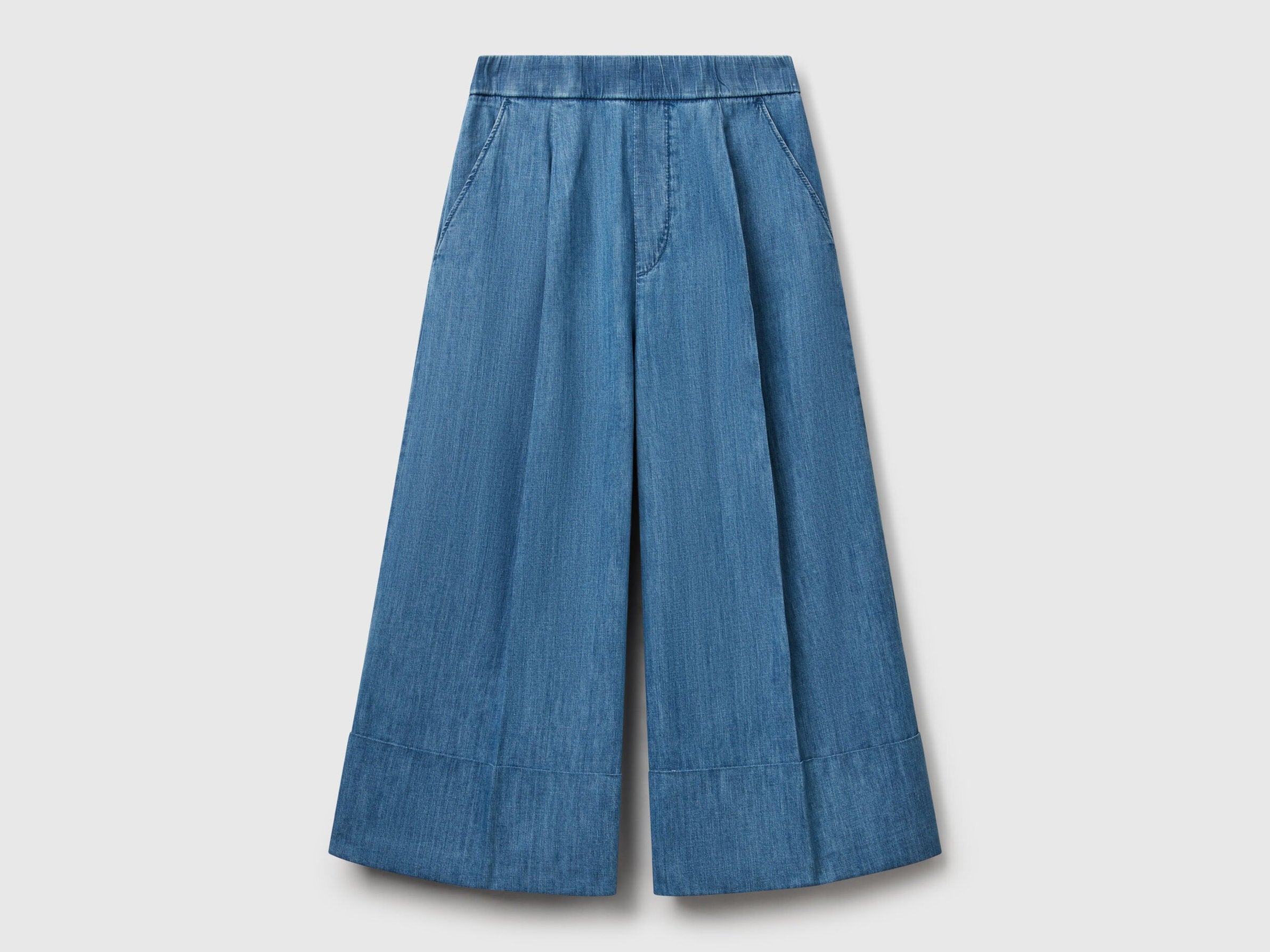 Benetton_Wide Jeans with Cuff_4KOWDF09M_902_04