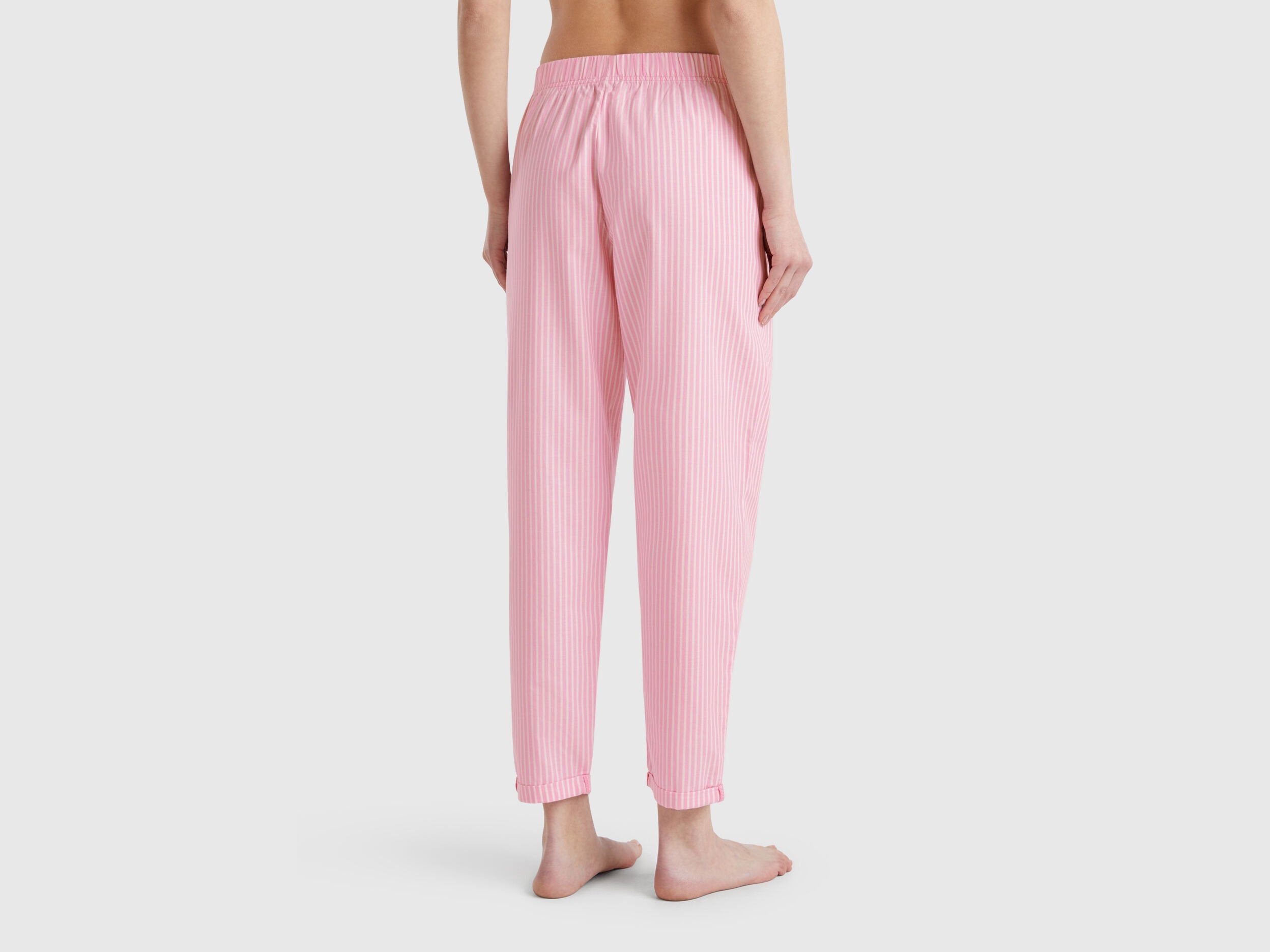 Benetton_Vertical Striped Trousers_4QFZ3F00L_901_03