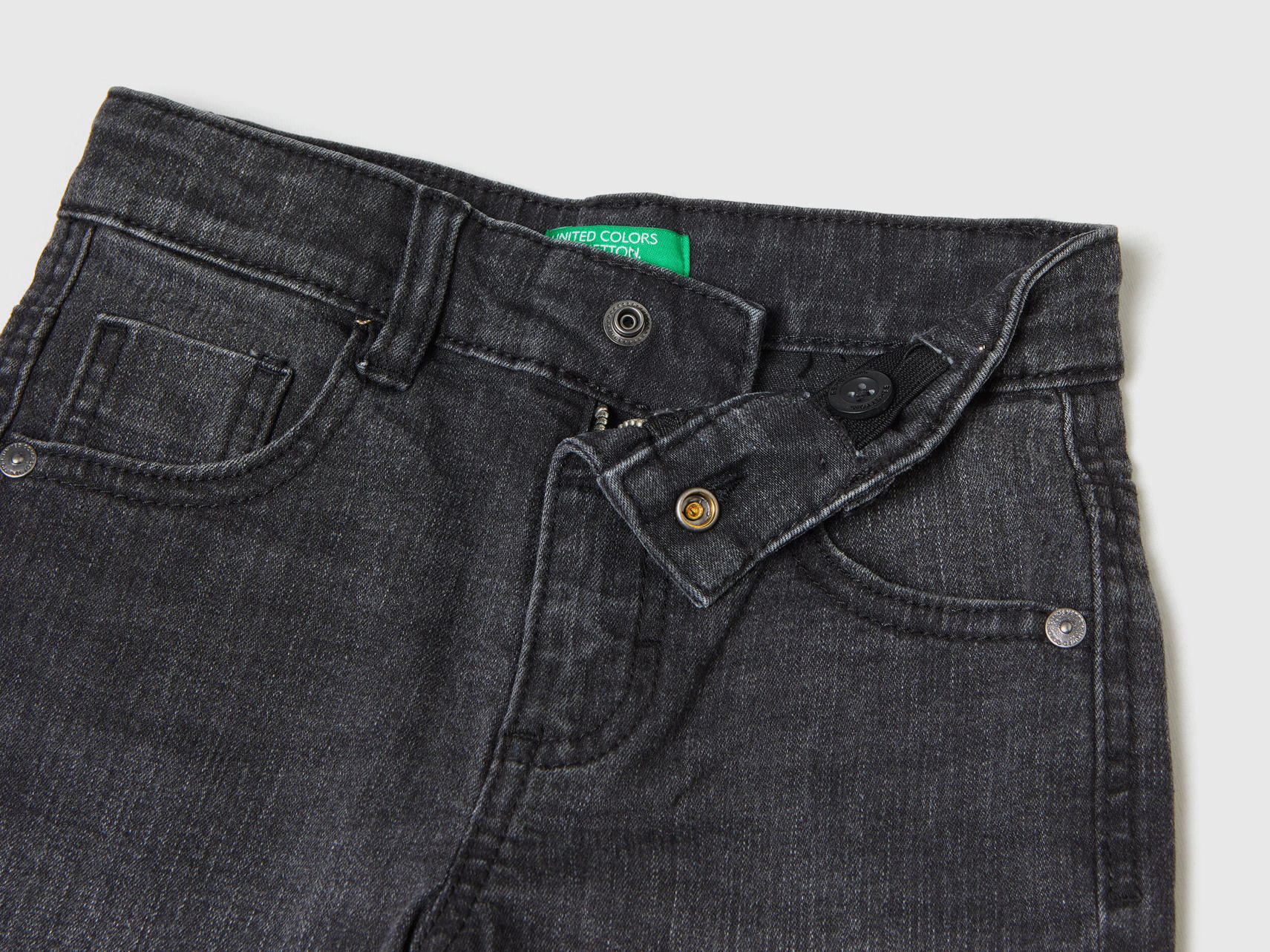 "Eco-Recycle" Denim Bermudas_4XA2G900U_700_03