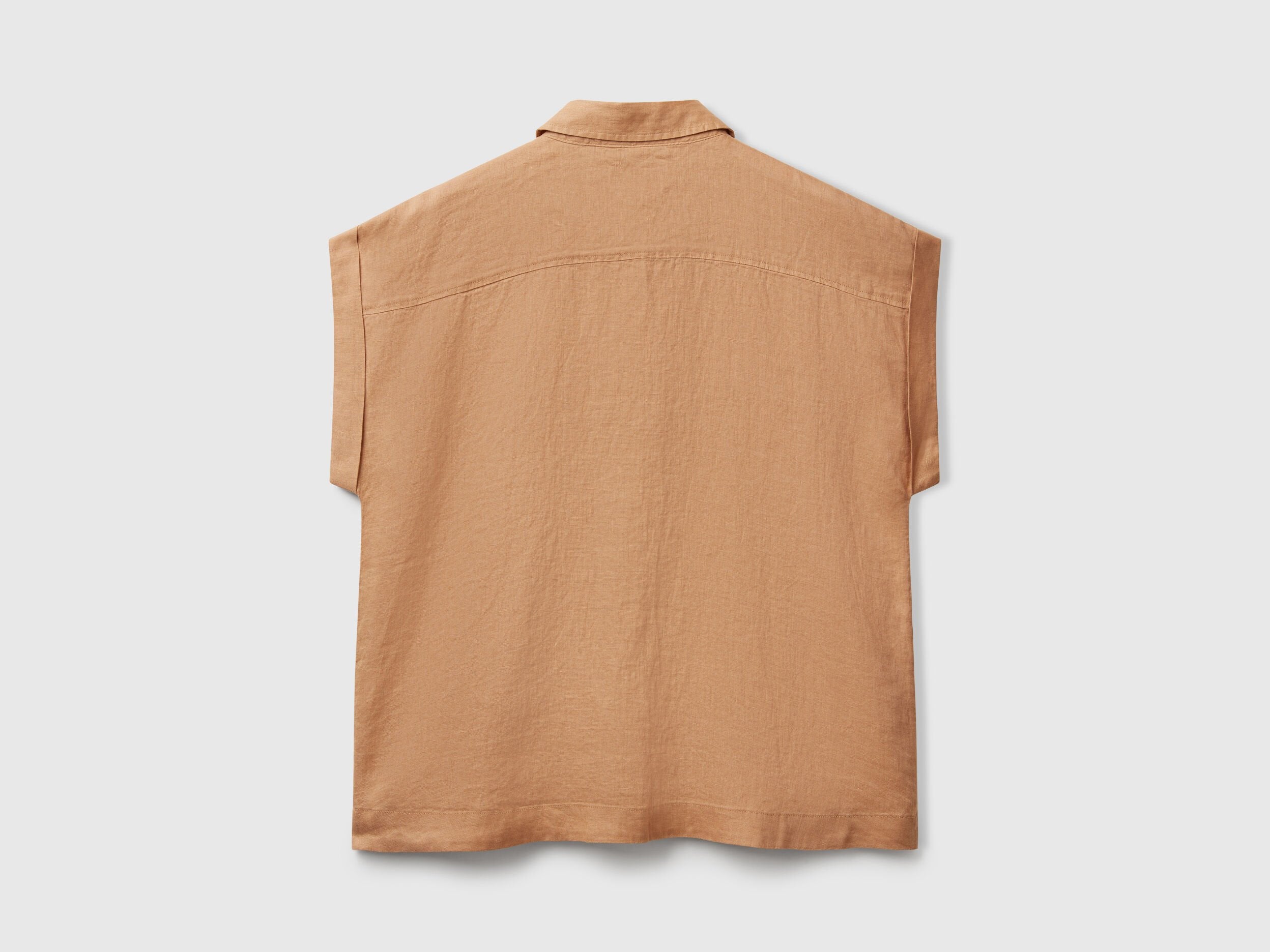 Benetton_Regular Fit Shirt in Pure Linen_5BMLDQ06V_193_05