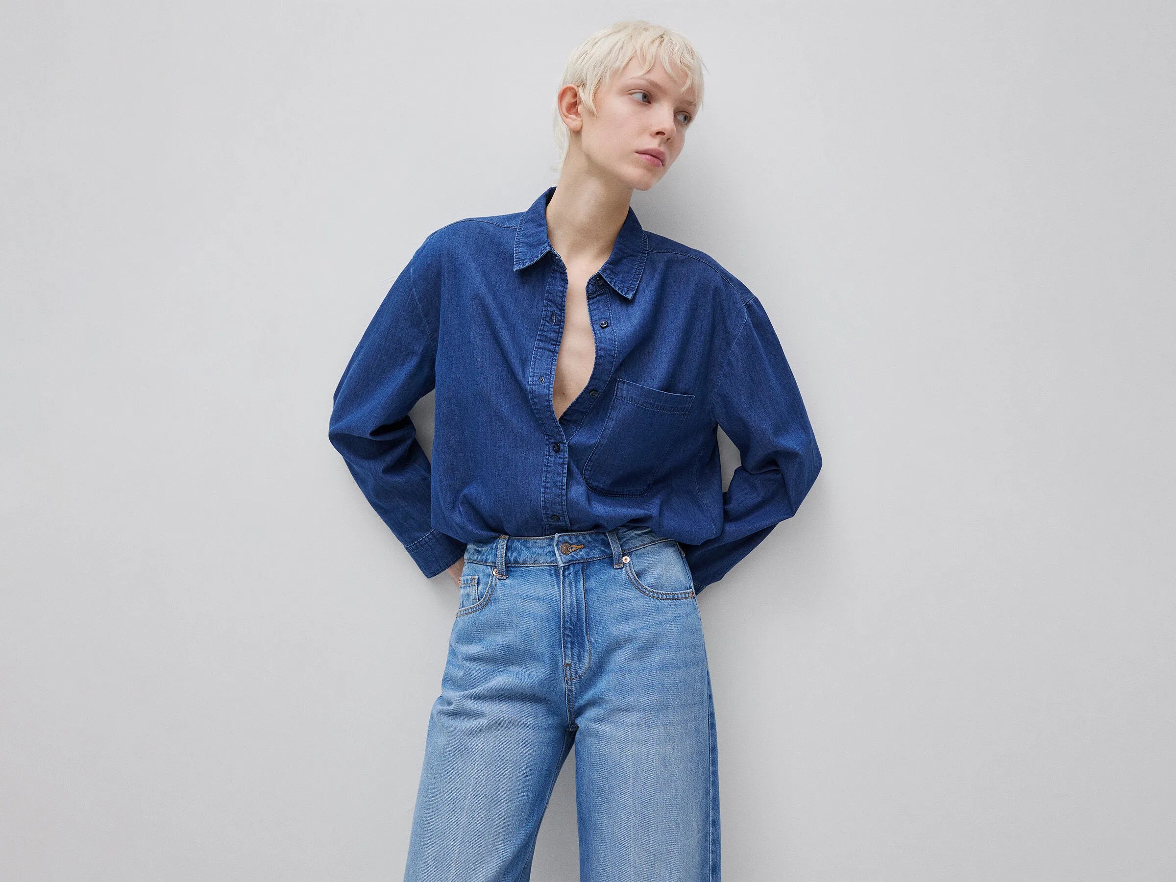 Benetton Blue Women Cropped Chambray Shirt SKU: 5DHJDQ0DT_901 Image 01