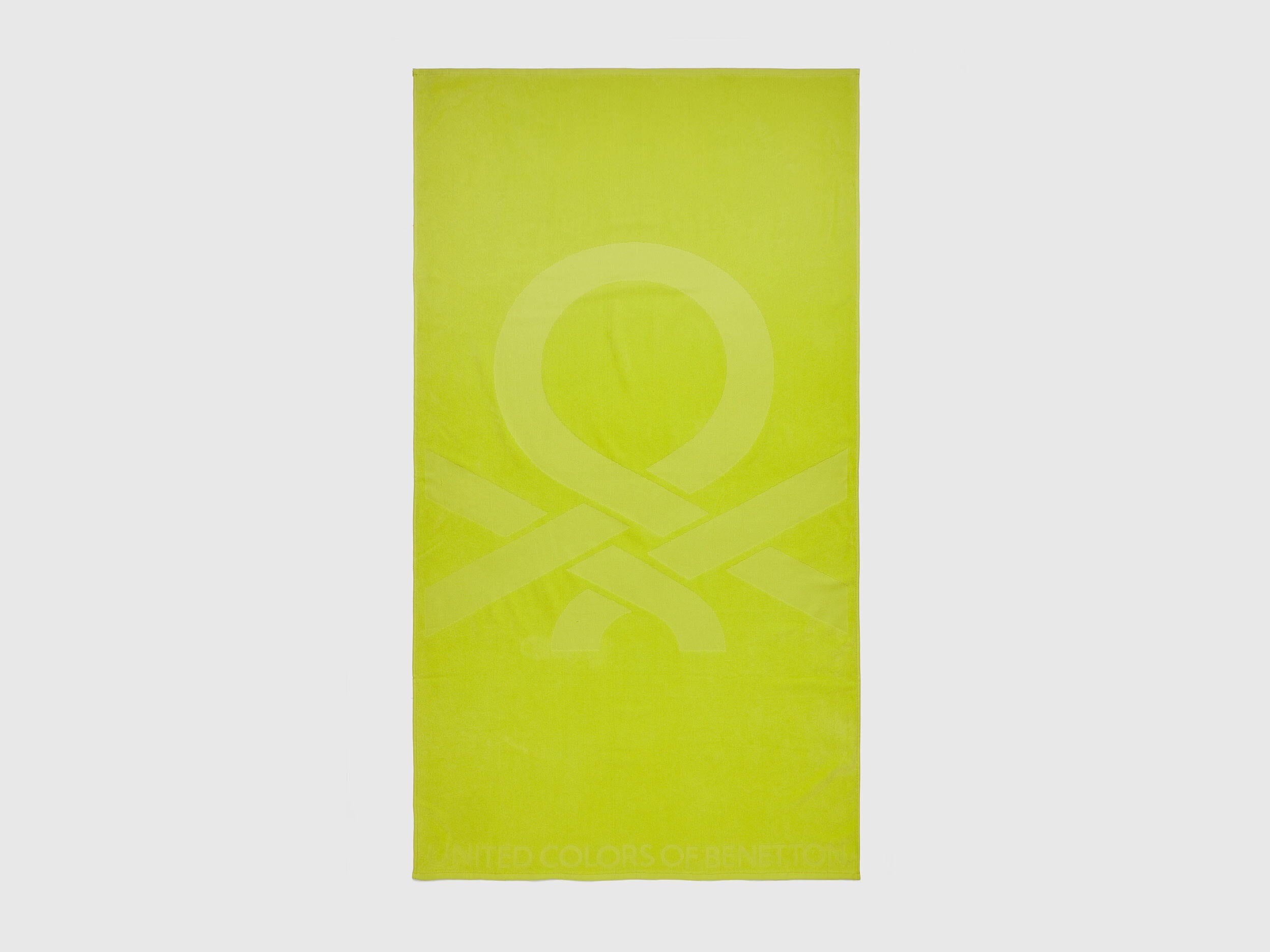 Terry Cloth Beach Towel_6BI12801A_2C7_01