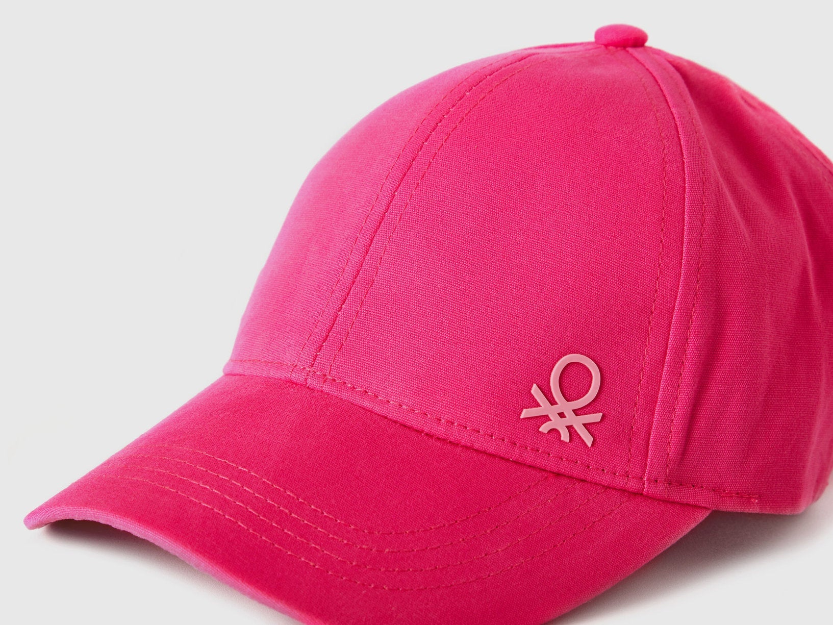 Cap With Brim_6G0QGA012_34L_03