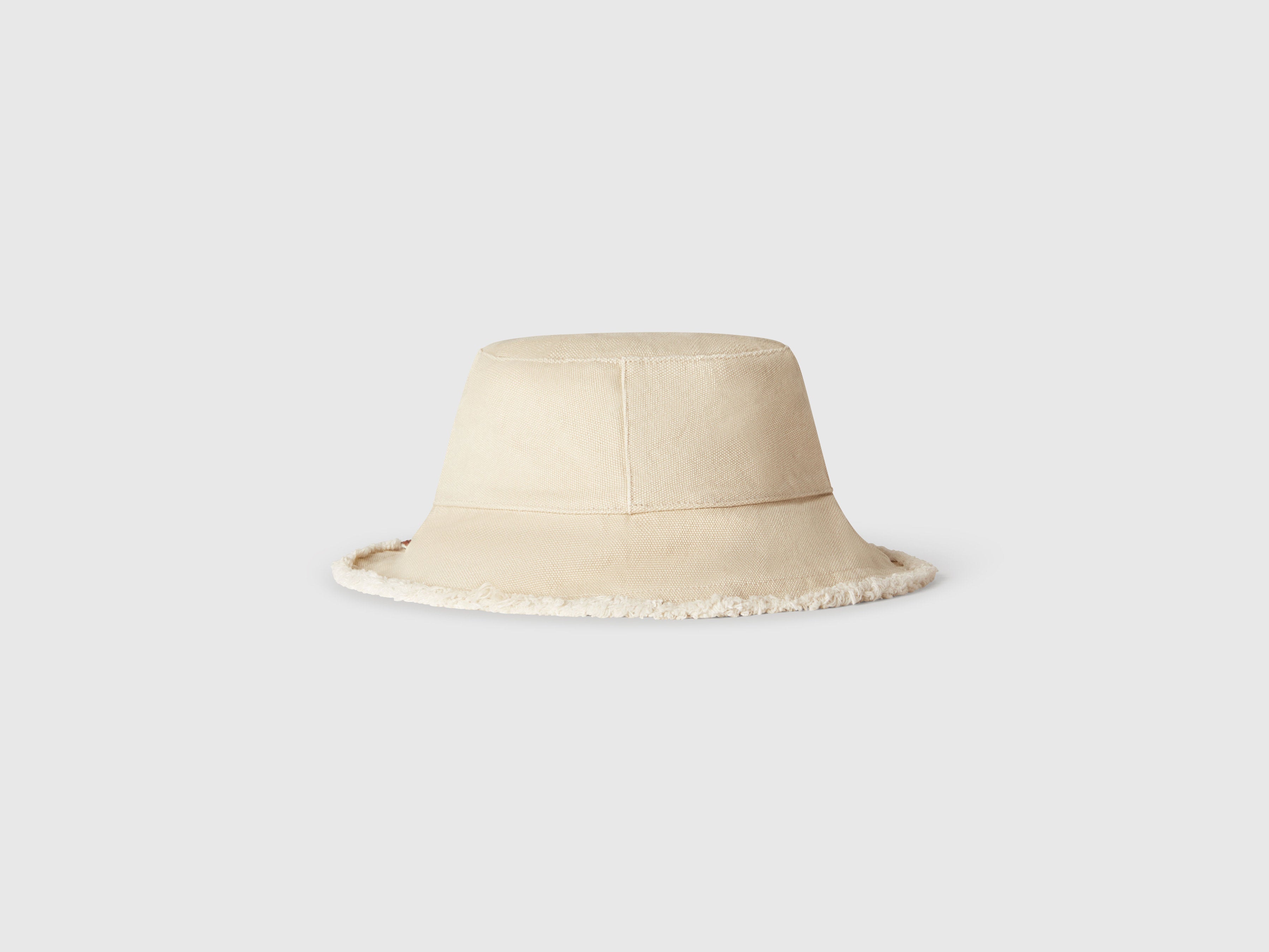 Benetton_Fisherman&
