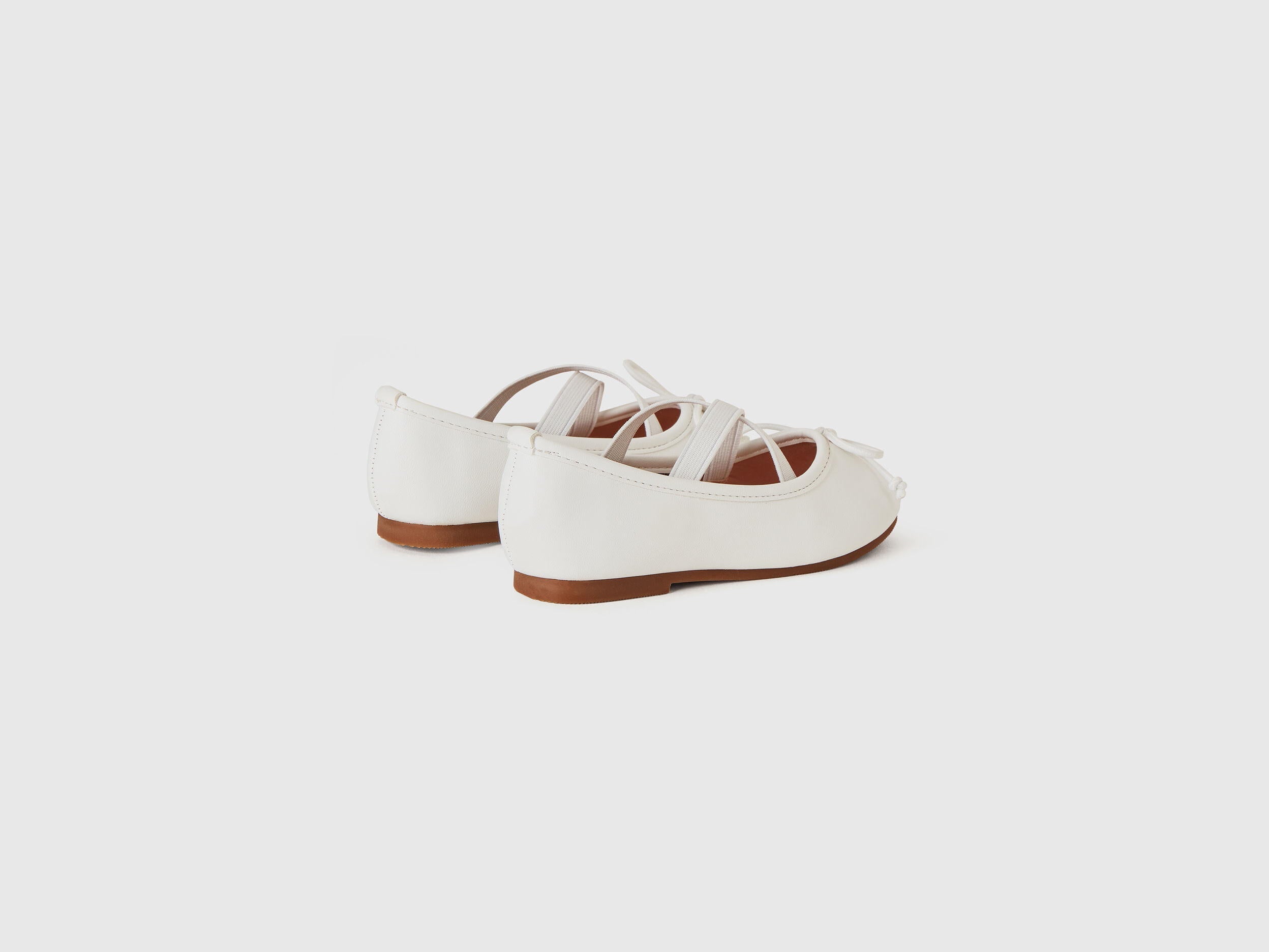 Ballet Flats With Bow_8H6DCD01A_101_03
