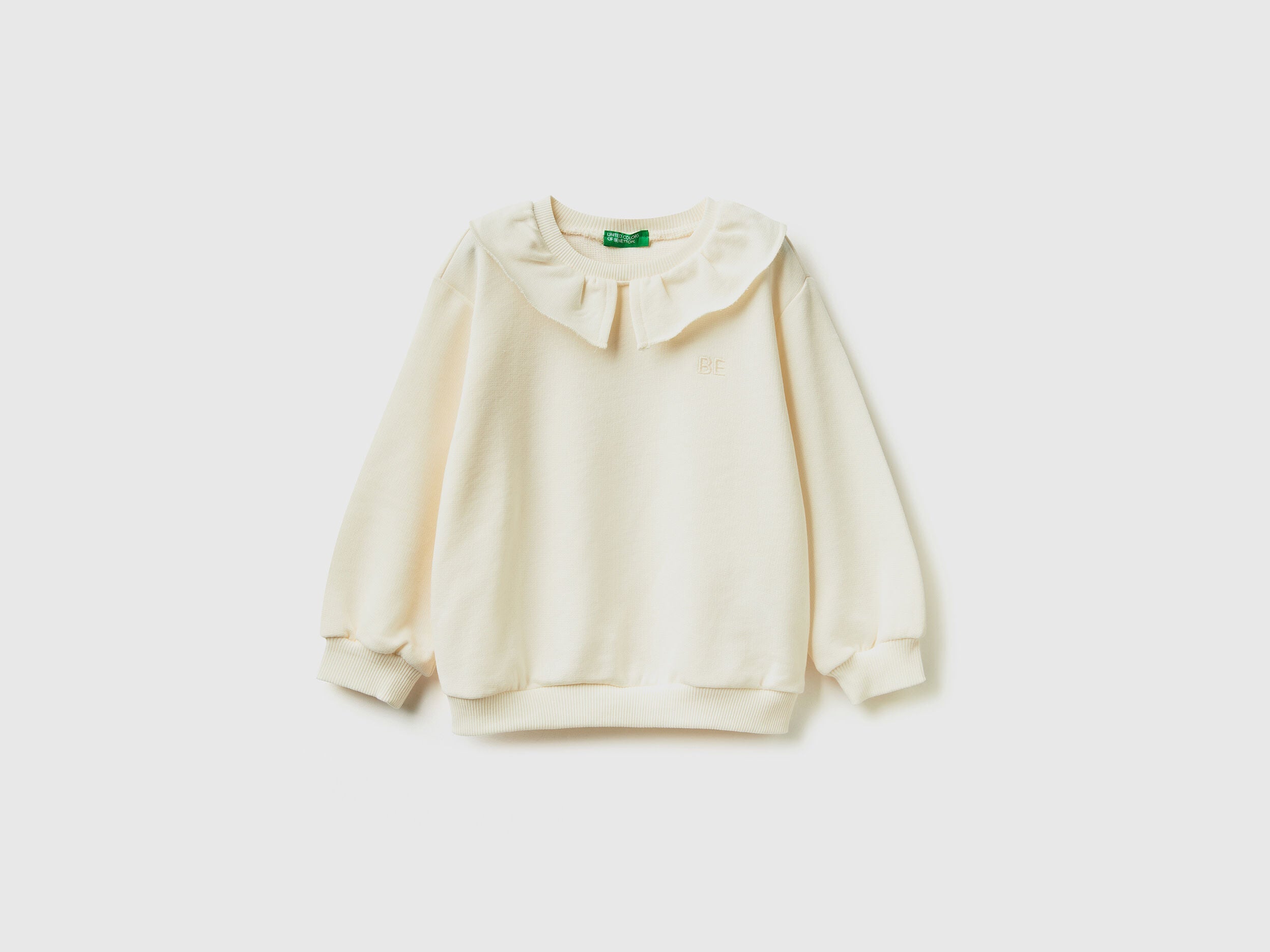Sweatshirt With Collar And "Be" Embroidery