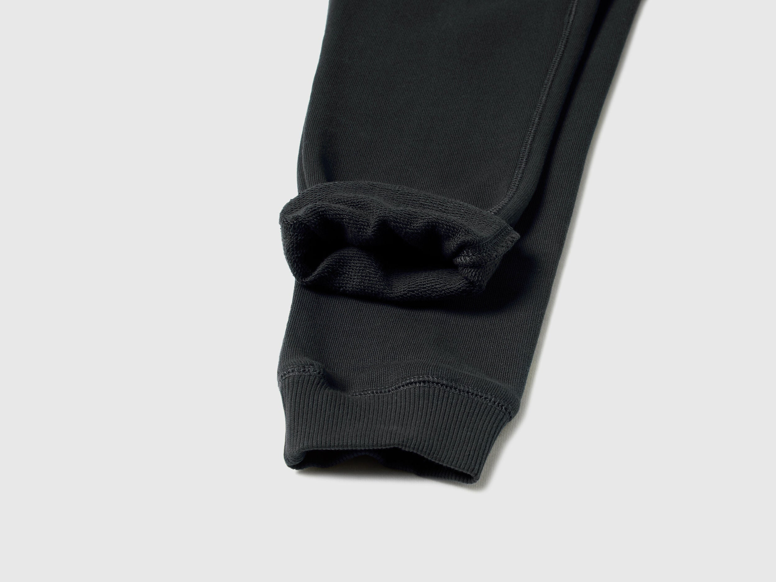 100% Cotton Zip-Up Sweatshirt Tracksuit With "Be" Embroidery_05