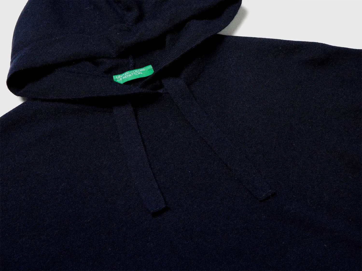 Benetton_Dark Blue_Dark Blue Sweater in Cashmere Blend with Hood_102HE203V_66U_03