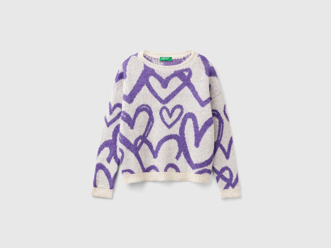 Sweater with Jacquard Heart Motif_106QQ107Q_60E_01