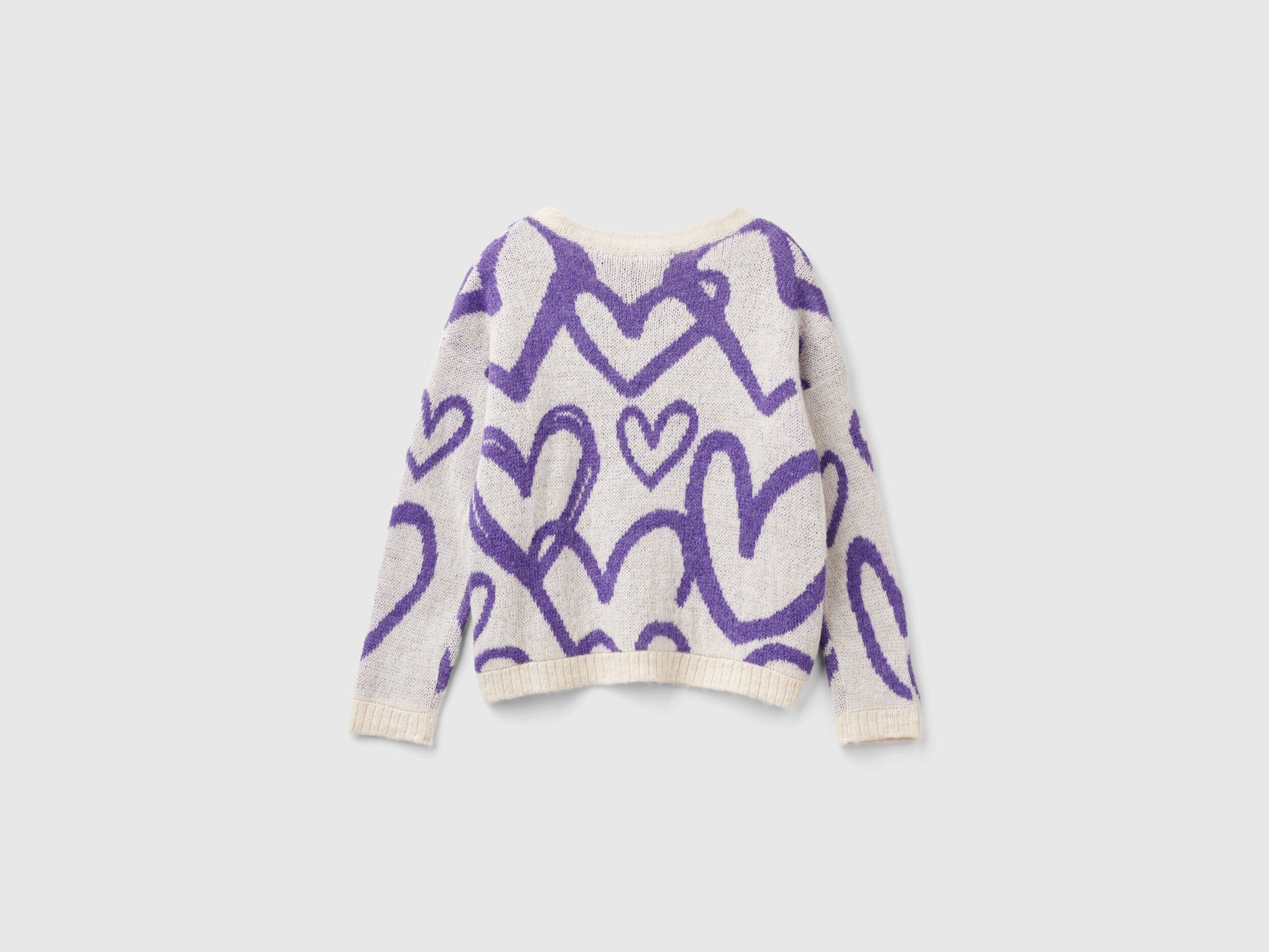 Sweater with Jacquard Heart Motif_106QQ107Q_60E_02