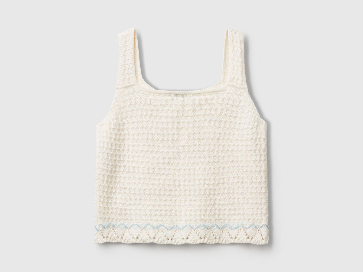 Benetton_Knitted Top with Stars_114FQH00B_674_02