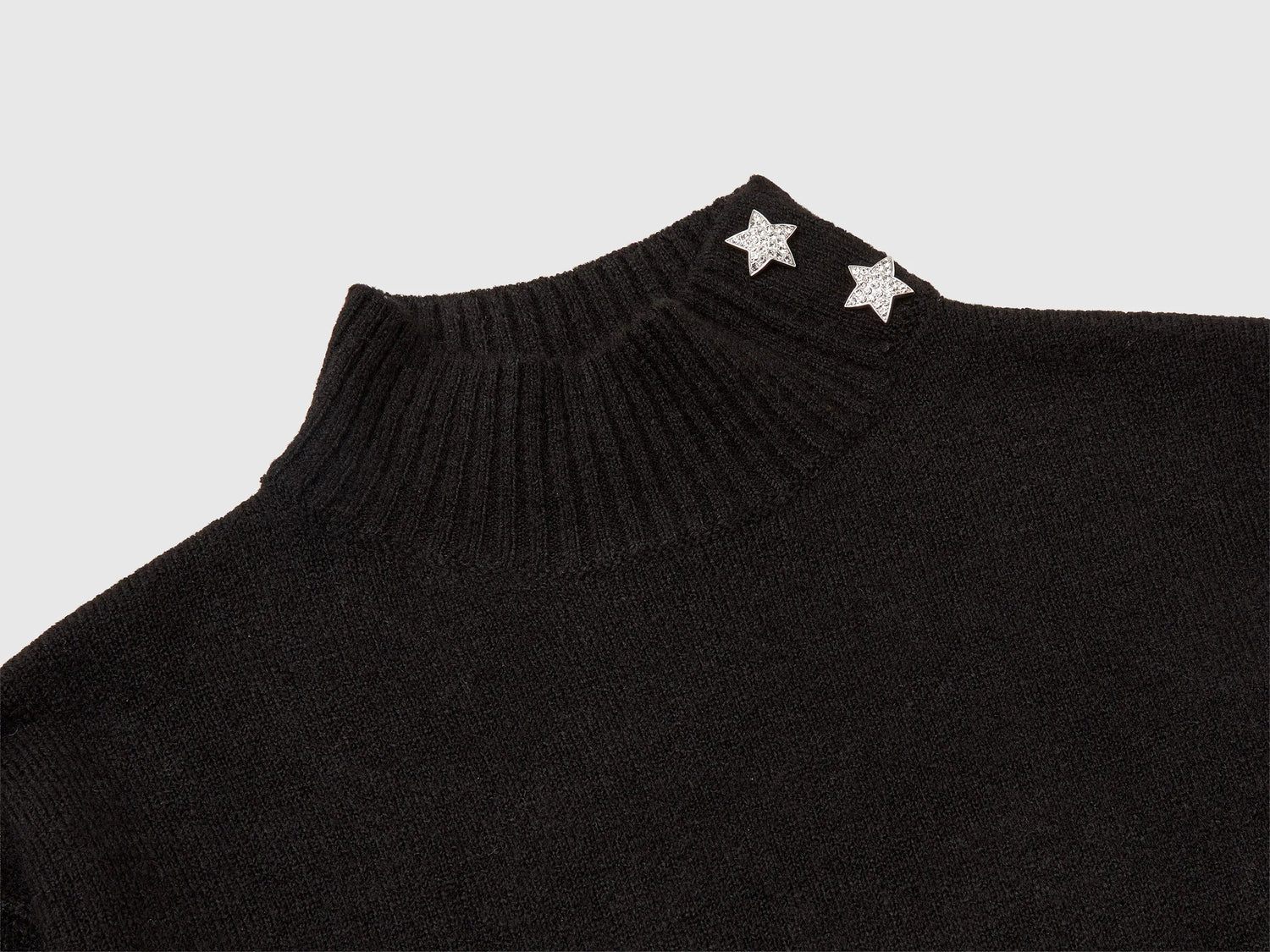 Benetton_Black_Turtleneck Knit Dress_12B9CV007_100_03