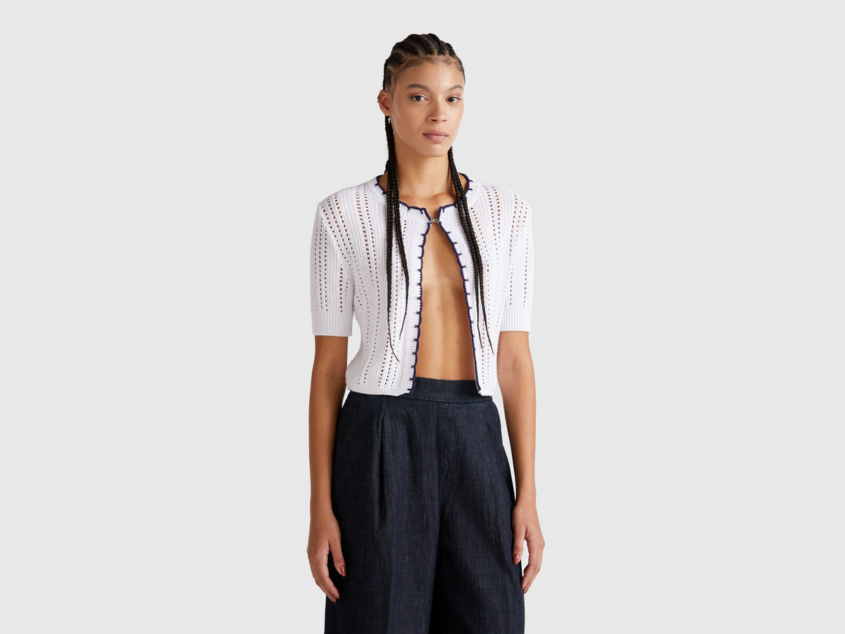 Benetton_Cropped Perforated Cardigan_1594E501Z_101_01