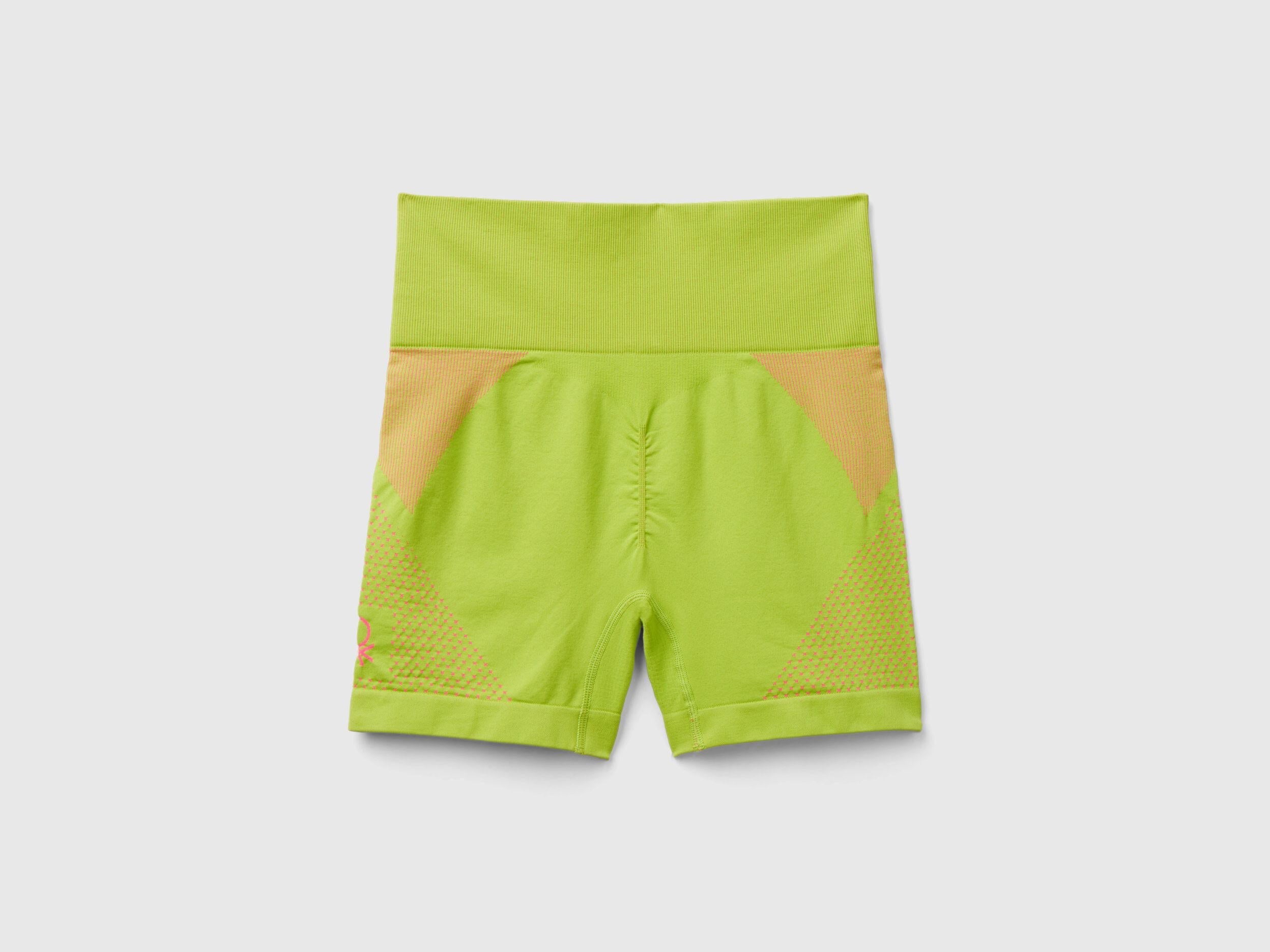 Seamless Sports Shorts_189T3900E_2C7_05