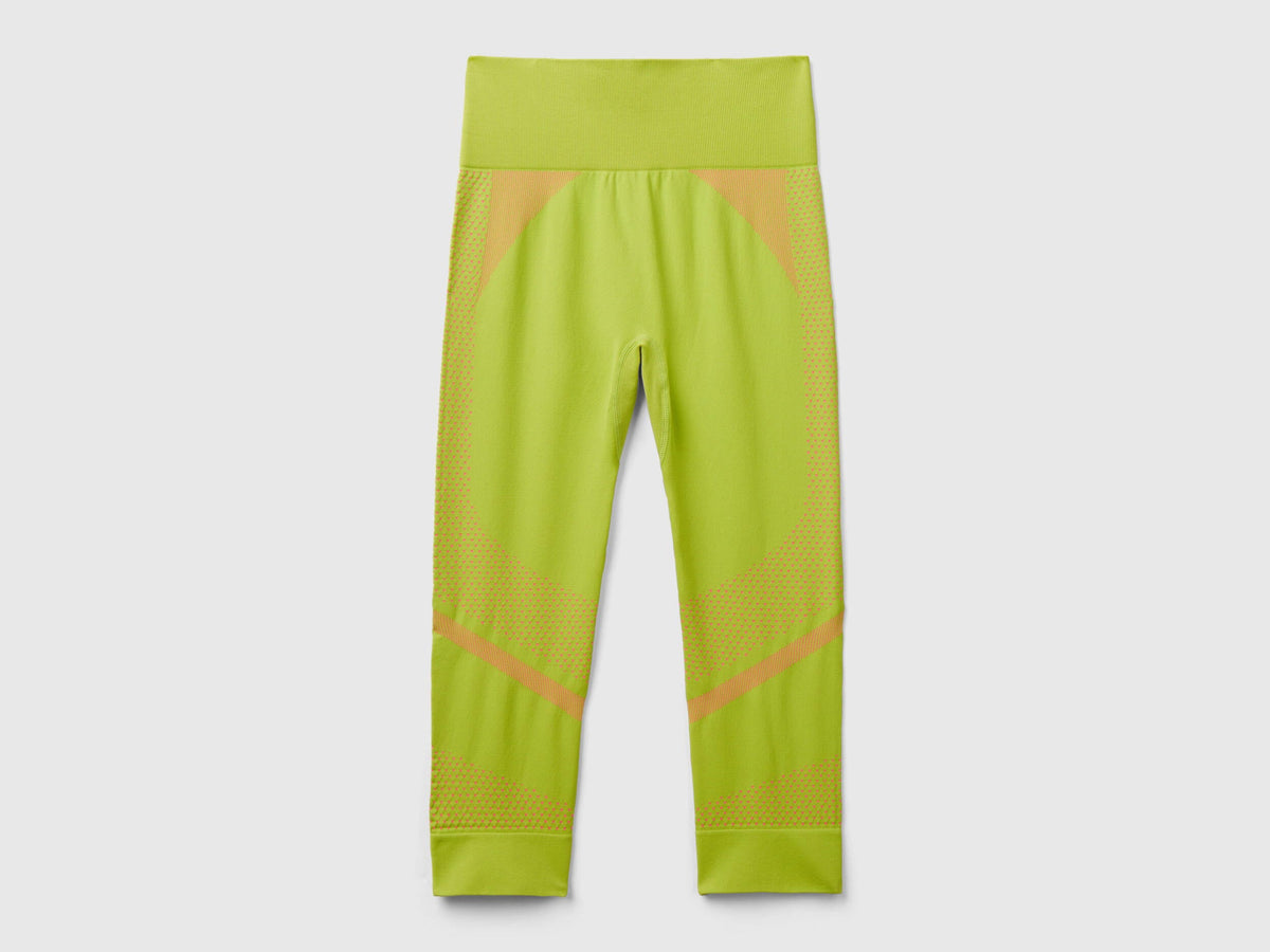 Seamless Sports 3/4 Leggings_189T3F00T_2C7_04