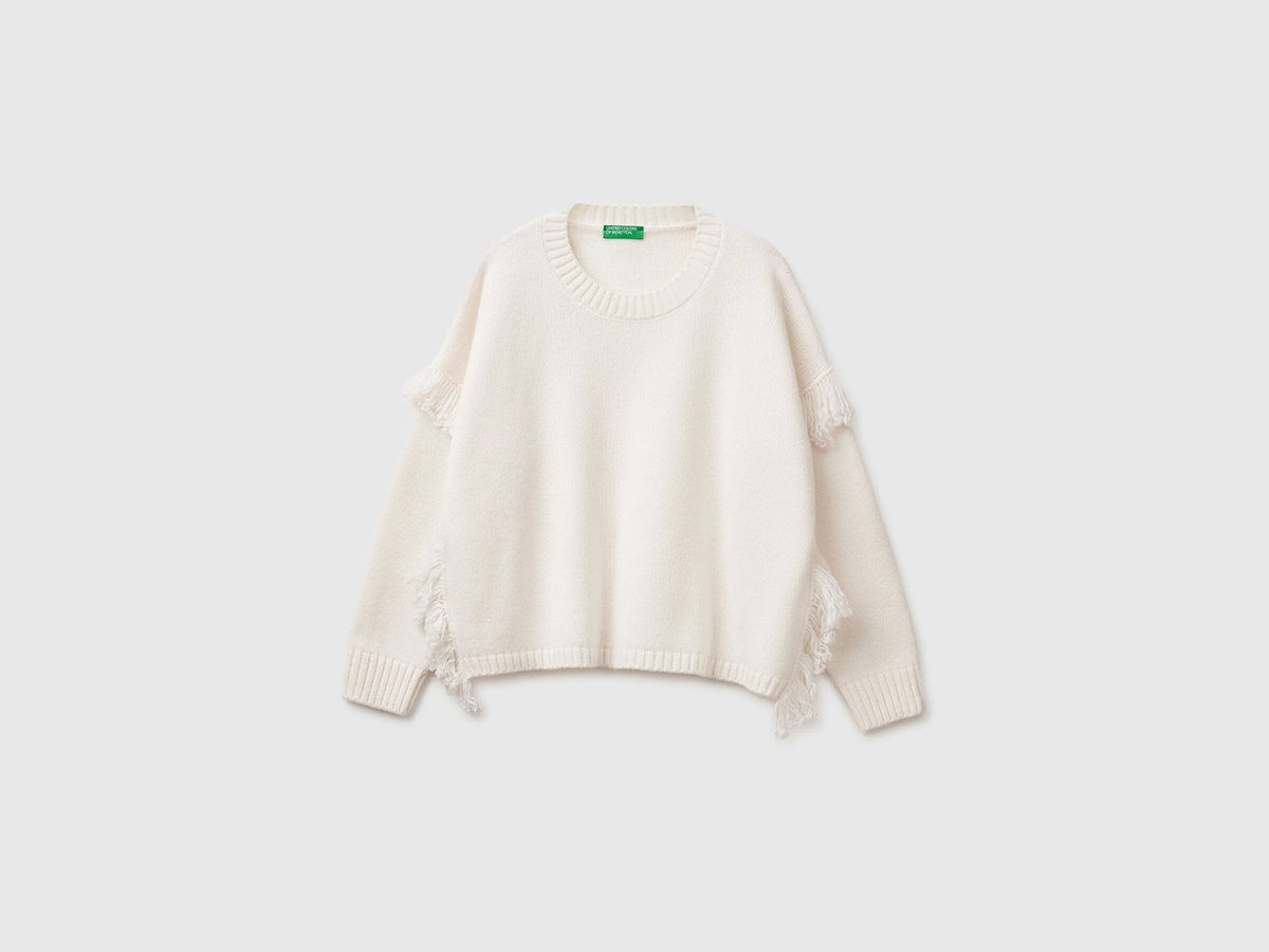 Benetton_Creamy White_Sweater with Fringe_191VD10EZ_000_05