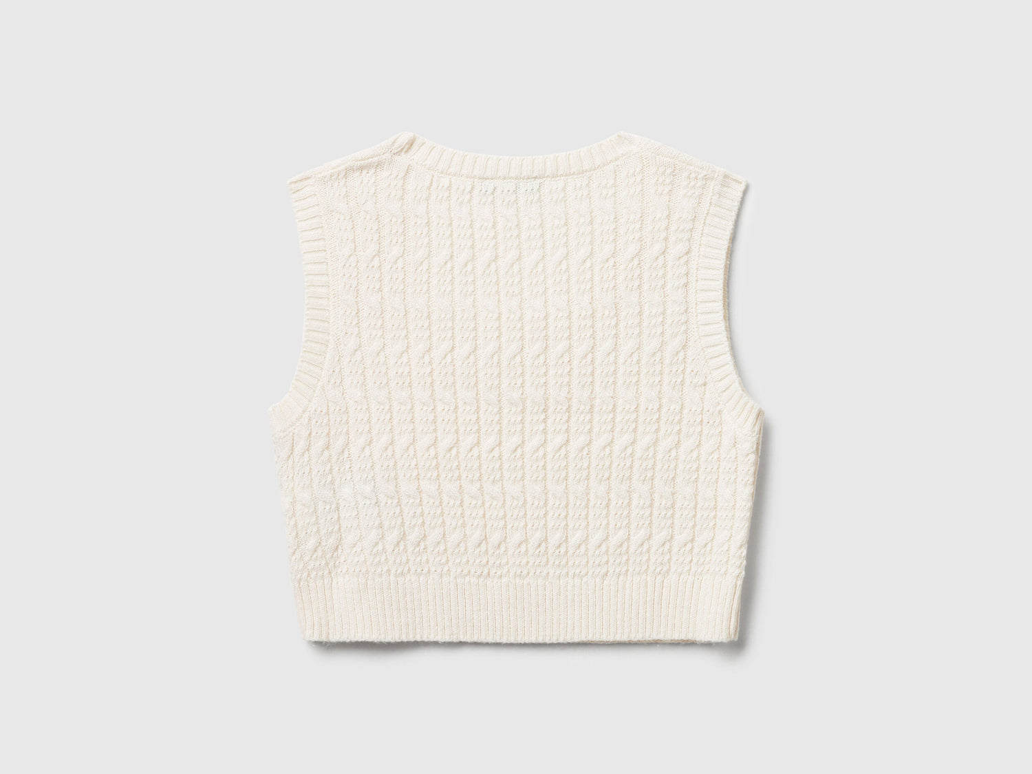 Benetton_Creamy White_Knit Vest with Cables_1D32C108Y_0R2_02