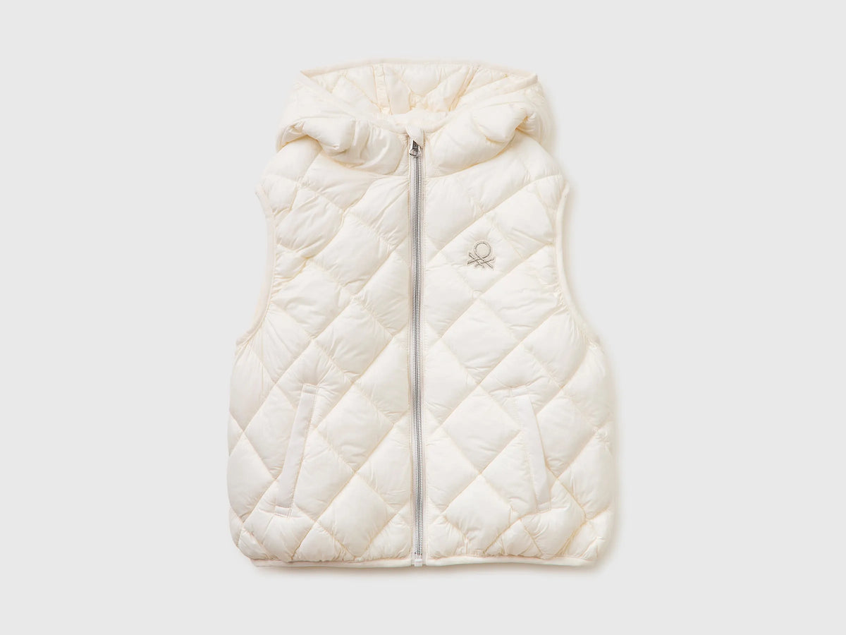 Benetton Creamy white Girls Sleeveless Jacket with Hood SKU: 21INCJ017_00E Image 01