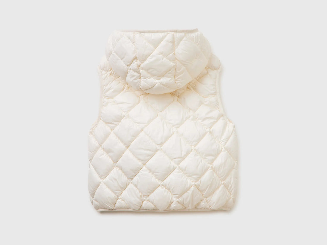 Benetton Creamy white Girls Sleeveless Jacket with Hood SKU: 21INCJ017_00E Image 02