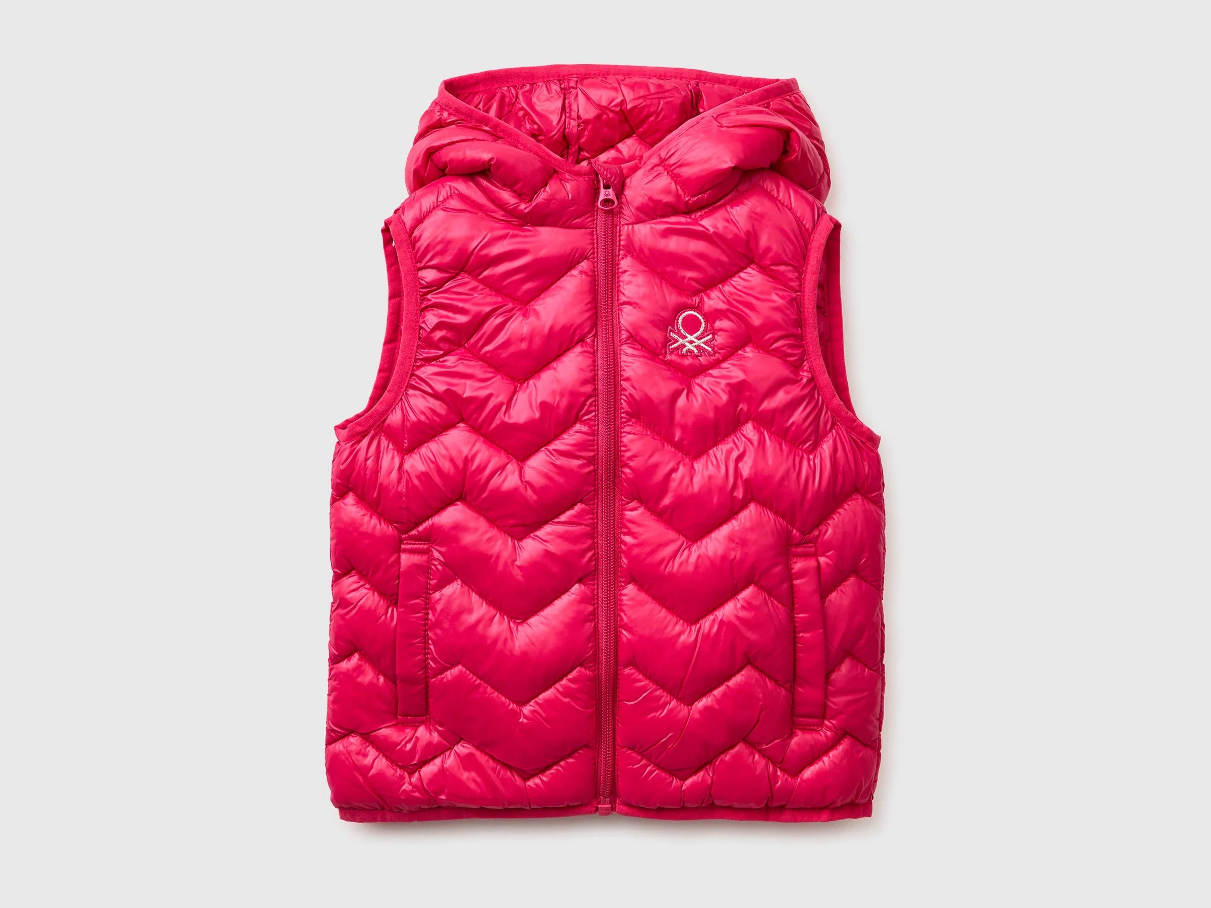 Benetton Fuchsia Girls Sleeveless Jacket with Hood SKU: 21INGJ00H_12E Image 01