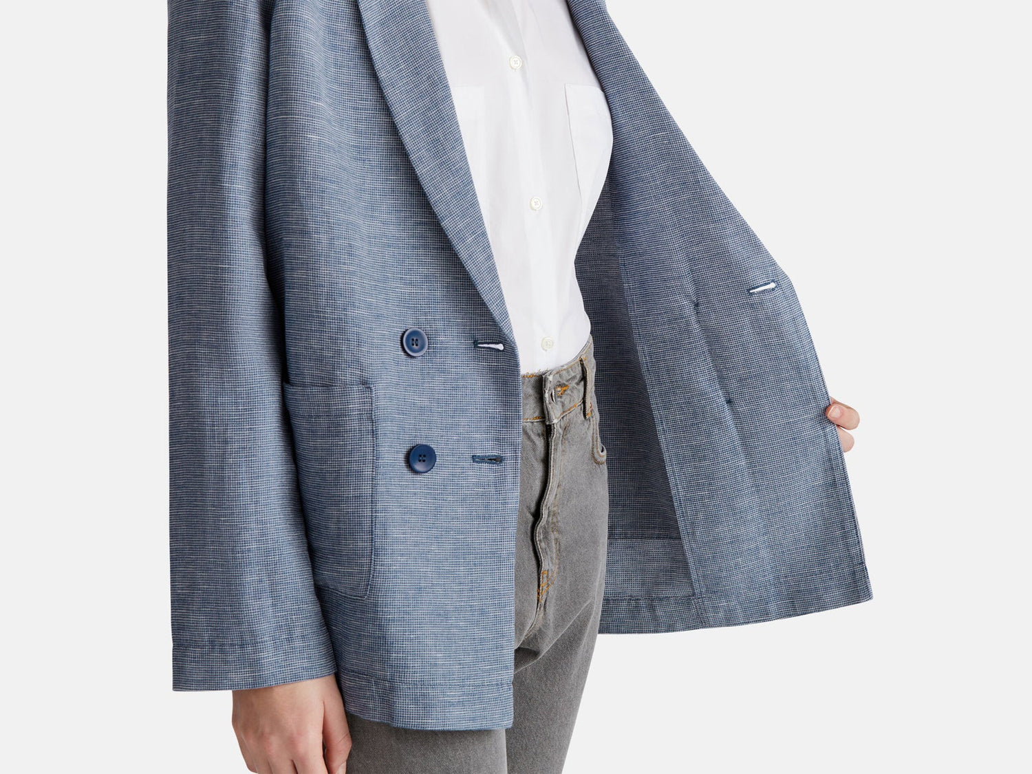 Benetton_Double-Breasted Jacket in Linen Blend_265XDW035_903_04