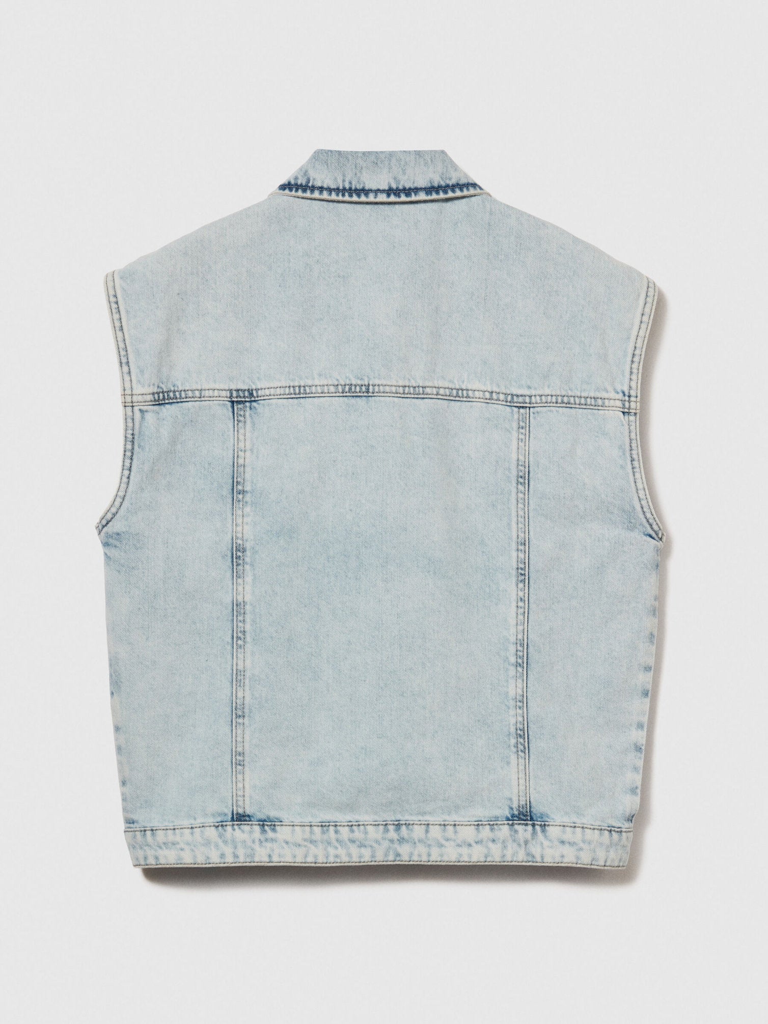 Sleeveless Denim Jacket With Big Pockets_2Dw2Yj005_901_02