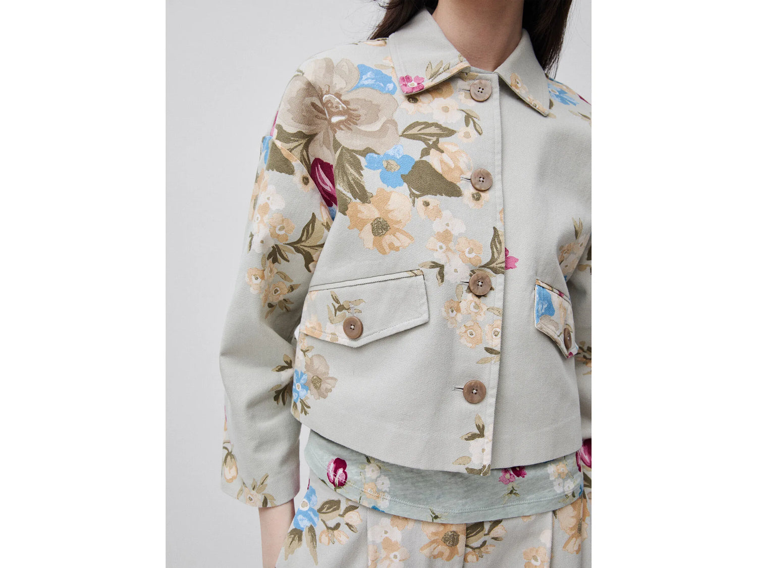 Benetton Light Green Women Floral Jacket SKU: 2H3UDN09T_67F Image 04