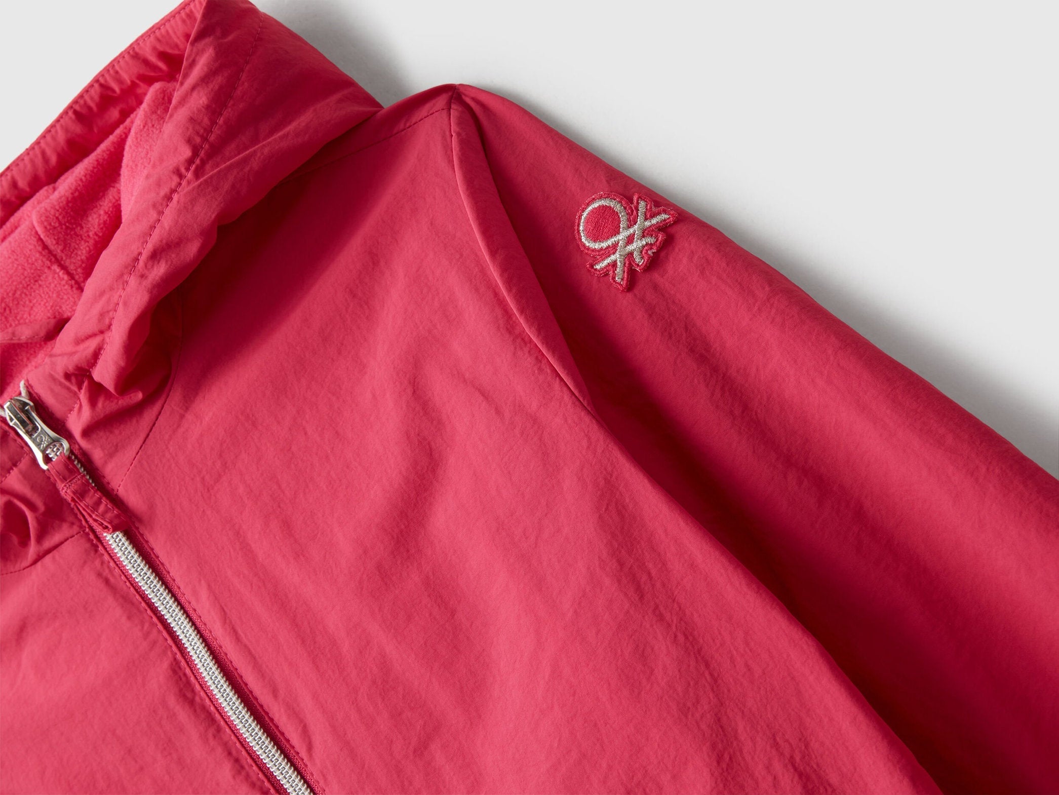 Benetton_Fuchsia_Light &quot;Rain Defender&quot; Jacket_2IGGCN06E_1A2_03