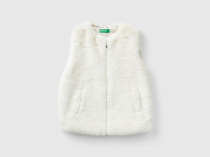 Faux Fur Vest_2Q6TCJ00W_0R2_01