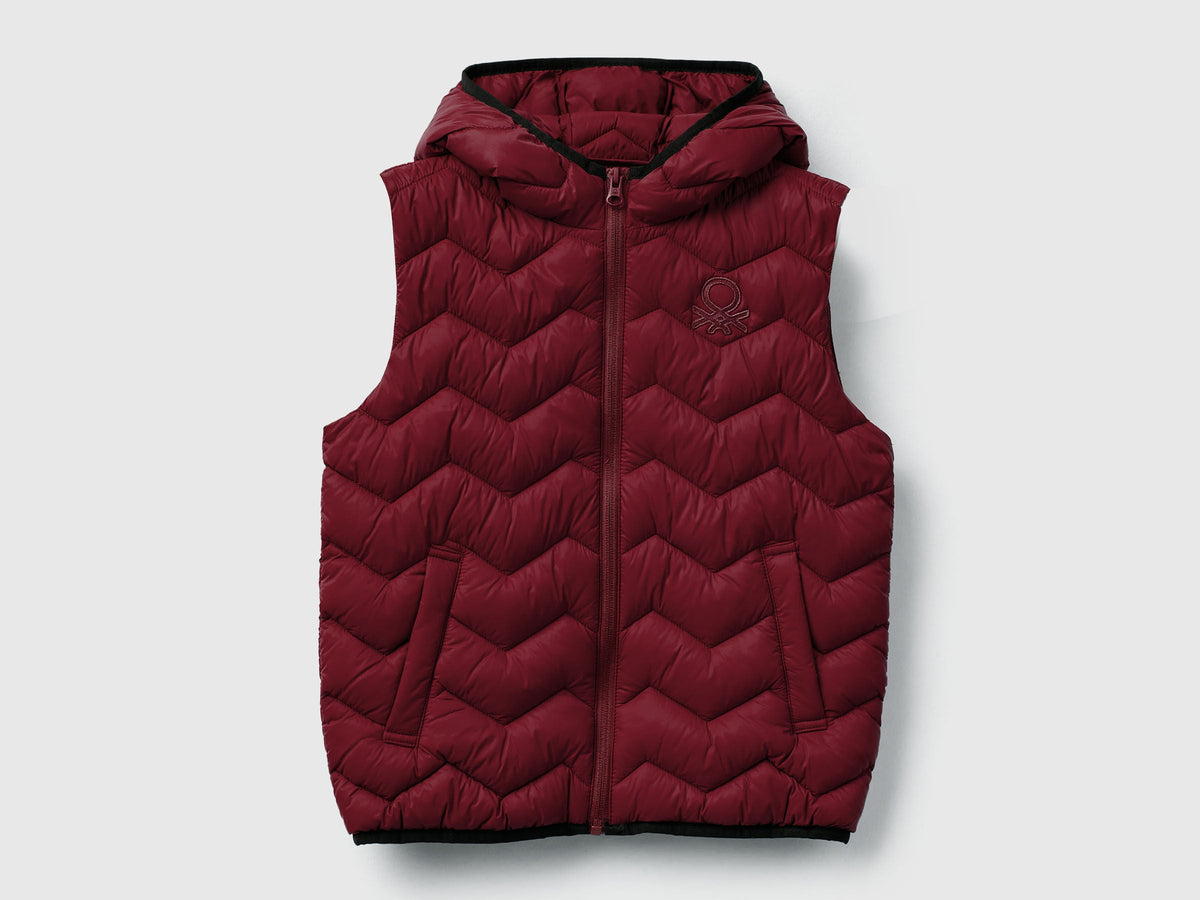 Benetton_Burgundy_Padded Vest with Hood_2TWDCJ00R_129_01