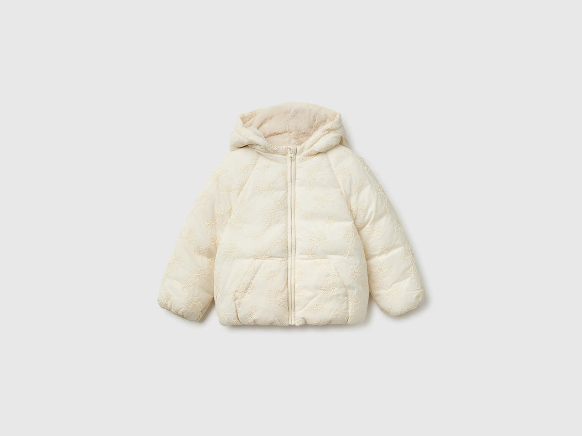 Benetton Creamy White Girls Down Jacket with Floral Embroidery and Hood SKU: 2ZHYGN04U_00V Image 01