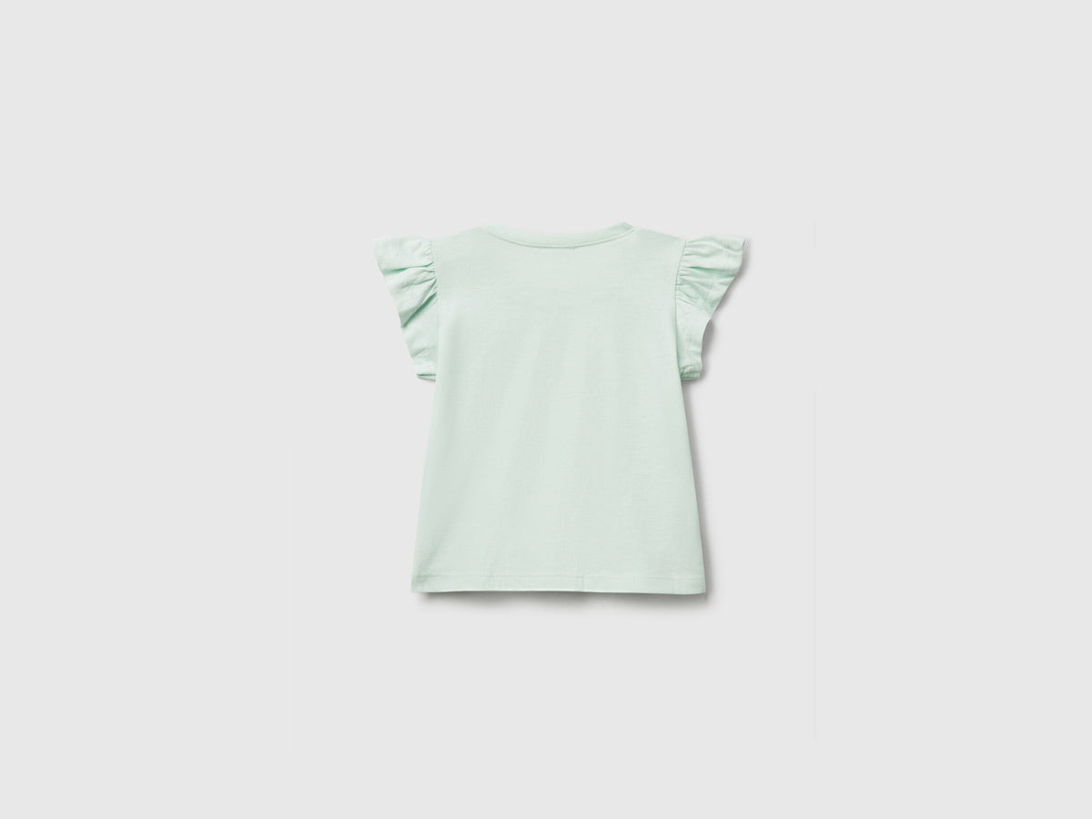 Benetton_T-Shirt with Print and Applique_3096A106F_0H4_02