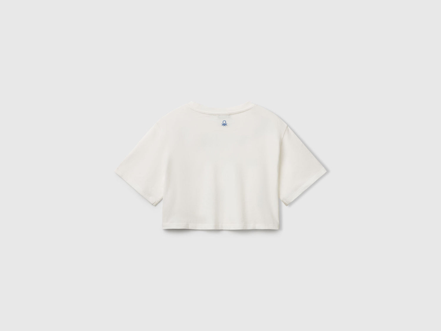 Benetton_White T-Shirt with Shell Embroidery_3096C10PC_074_02