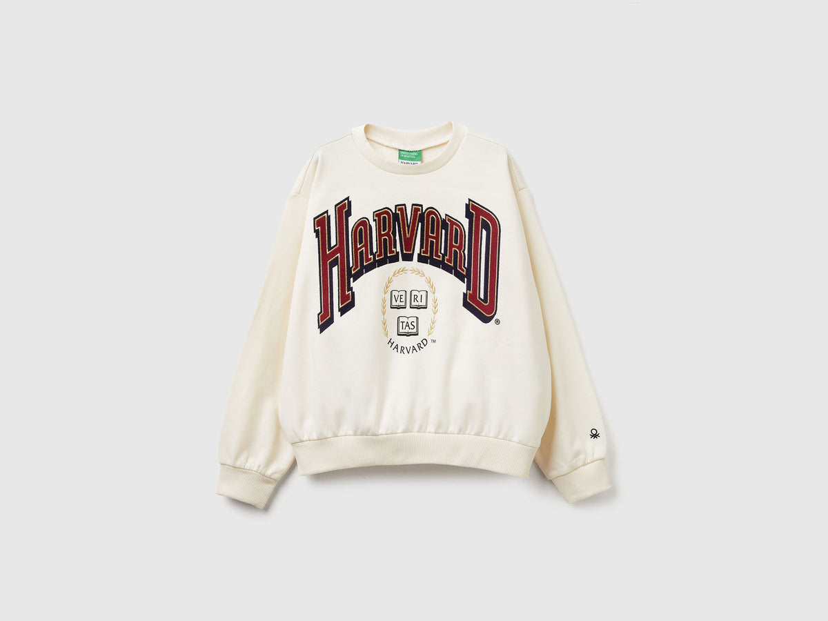 Benetton_Creamy White_©Harvard University Sweatshirt_32N4C10PQ_0R2_01