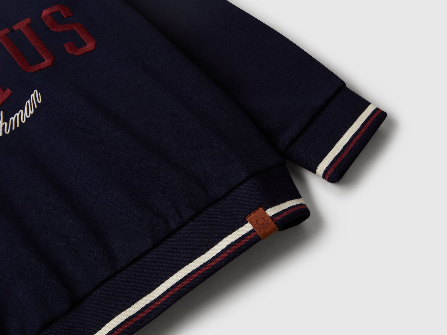 Benetton_Dark Blue_High Neck Sweatshirt with Zipper_32N4C10PS_016_03