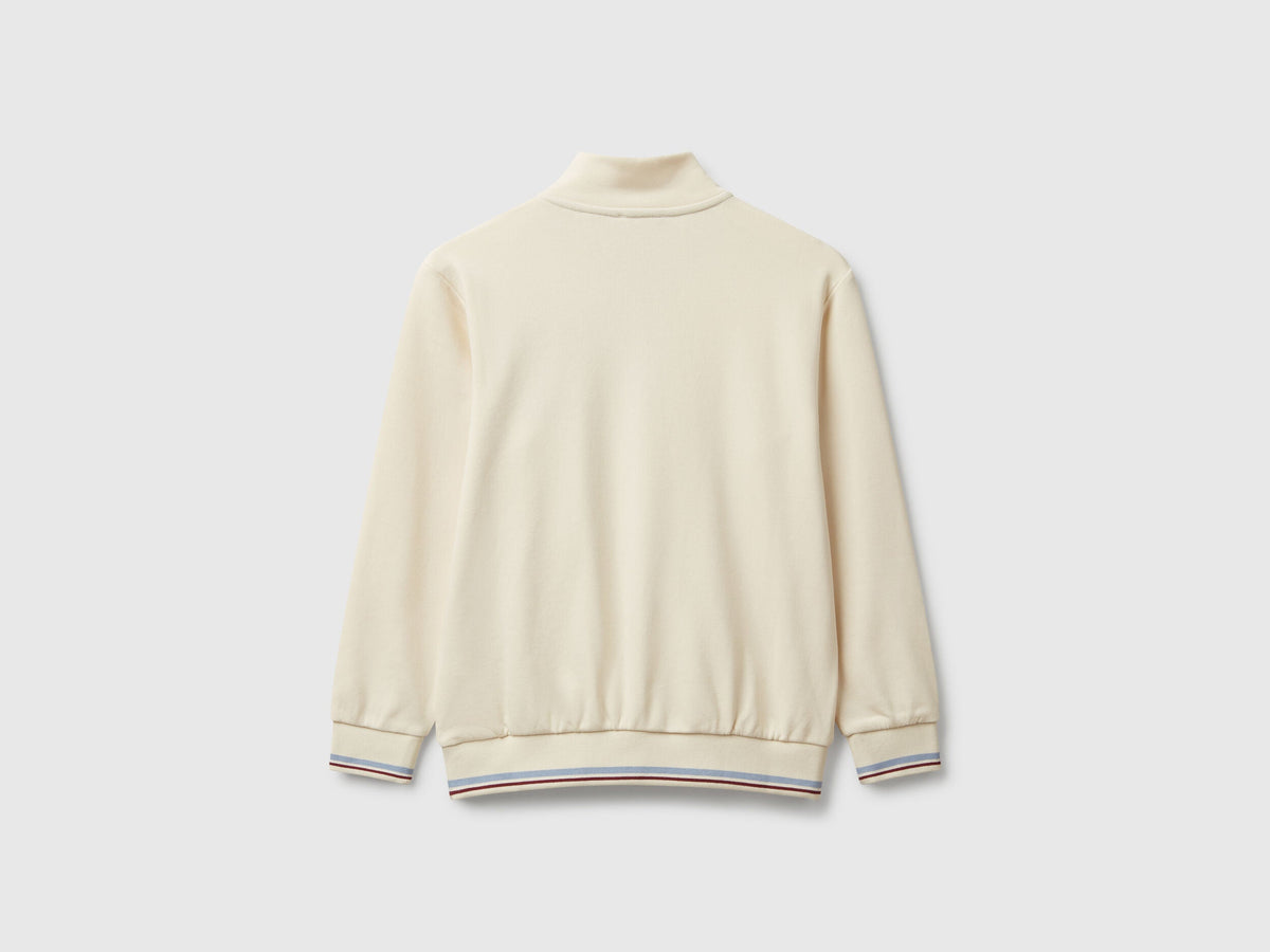 Benetton_Creamy White_High Neck Sweatshirt with Zipper_32N4C10PS_3C9_02